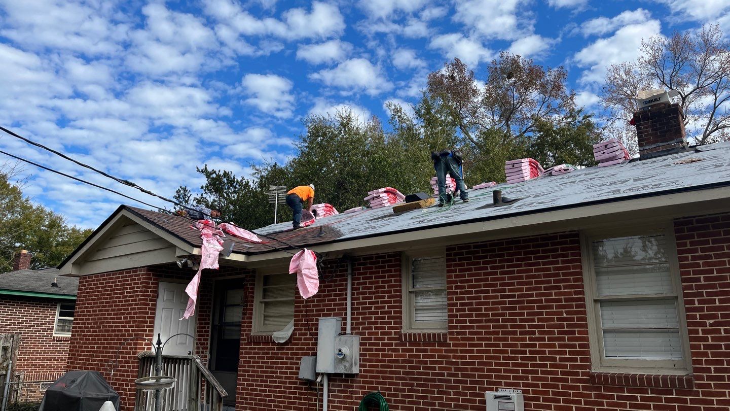 Roof Replacement using Owens Corning Oakridge Architectural Shingles by Midlands Roofing & Exteriors