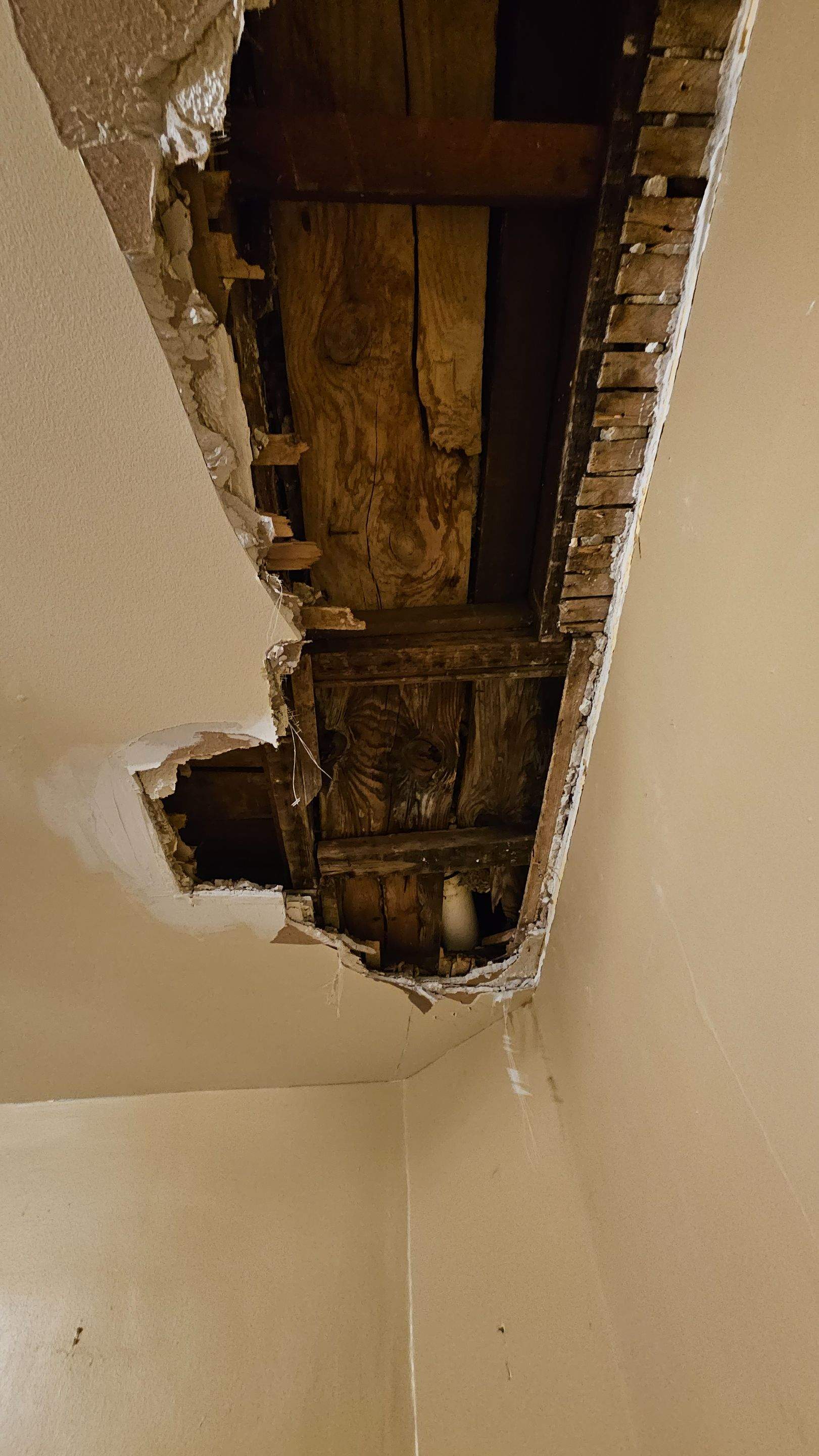 Water Damage Claim in Philadelphia by FLAPA & KeyStone