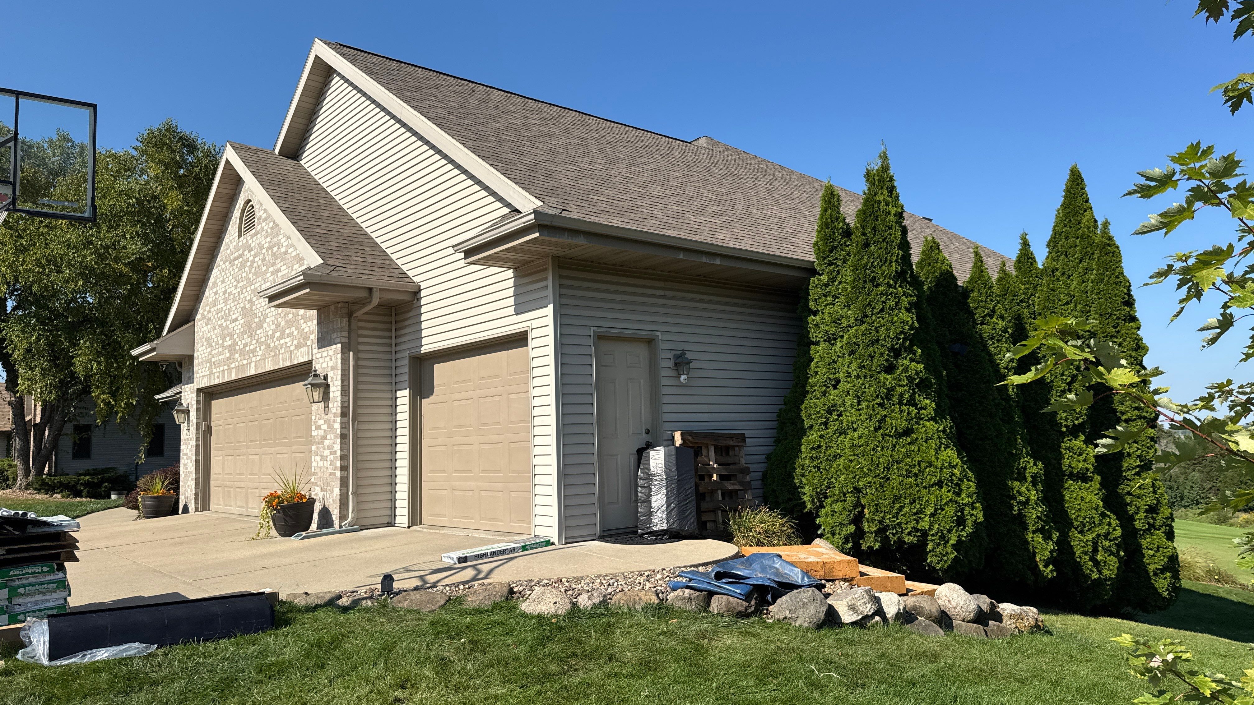 Project in Oregon by Brookens Construction