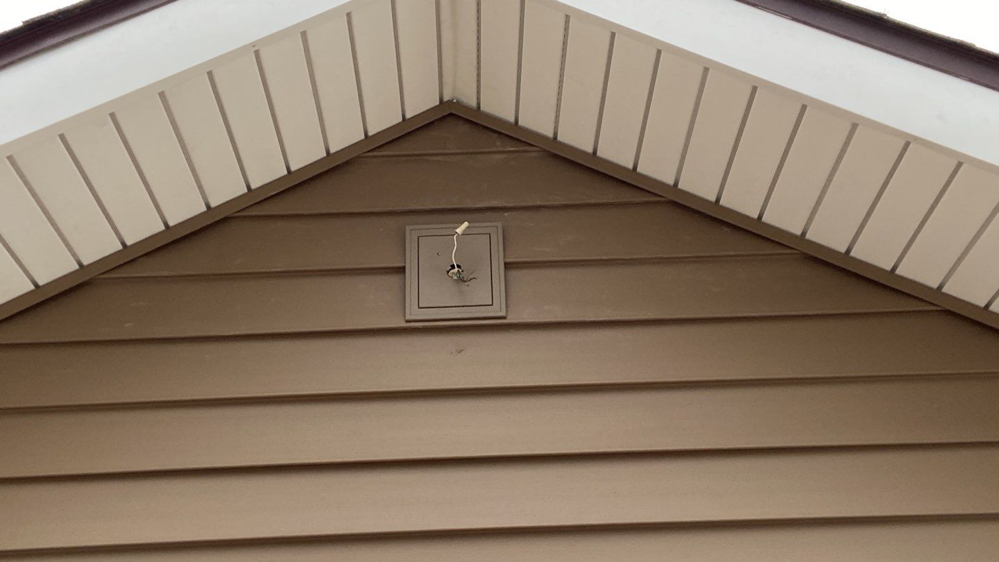 Siding Replacement using CertainTeed Monogram D5 Clapboard by 180 Contractors