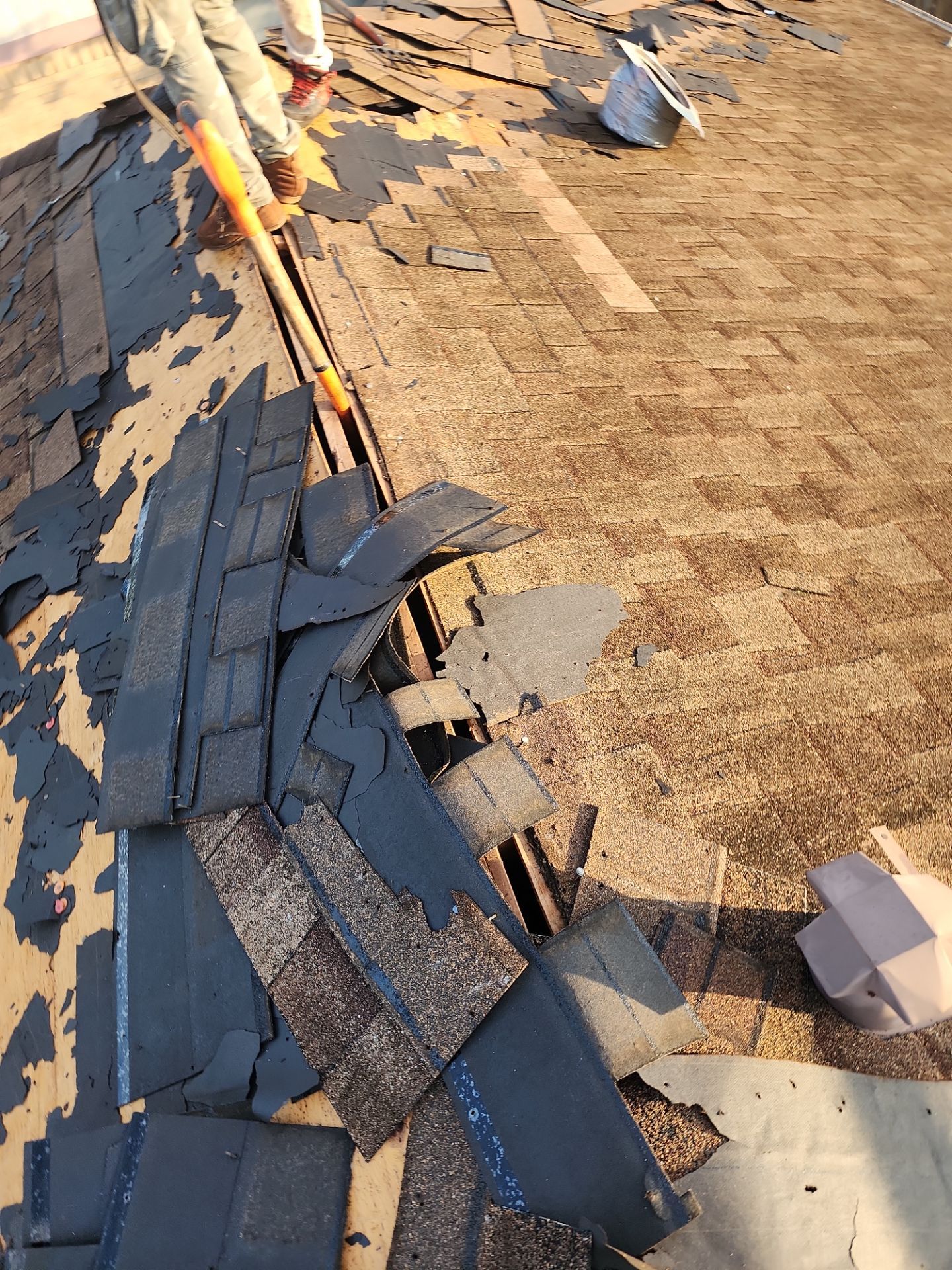 Residential Roofing Repair using Owen's Corning Duration (Lifetime) Shingles by Roof Repair Company