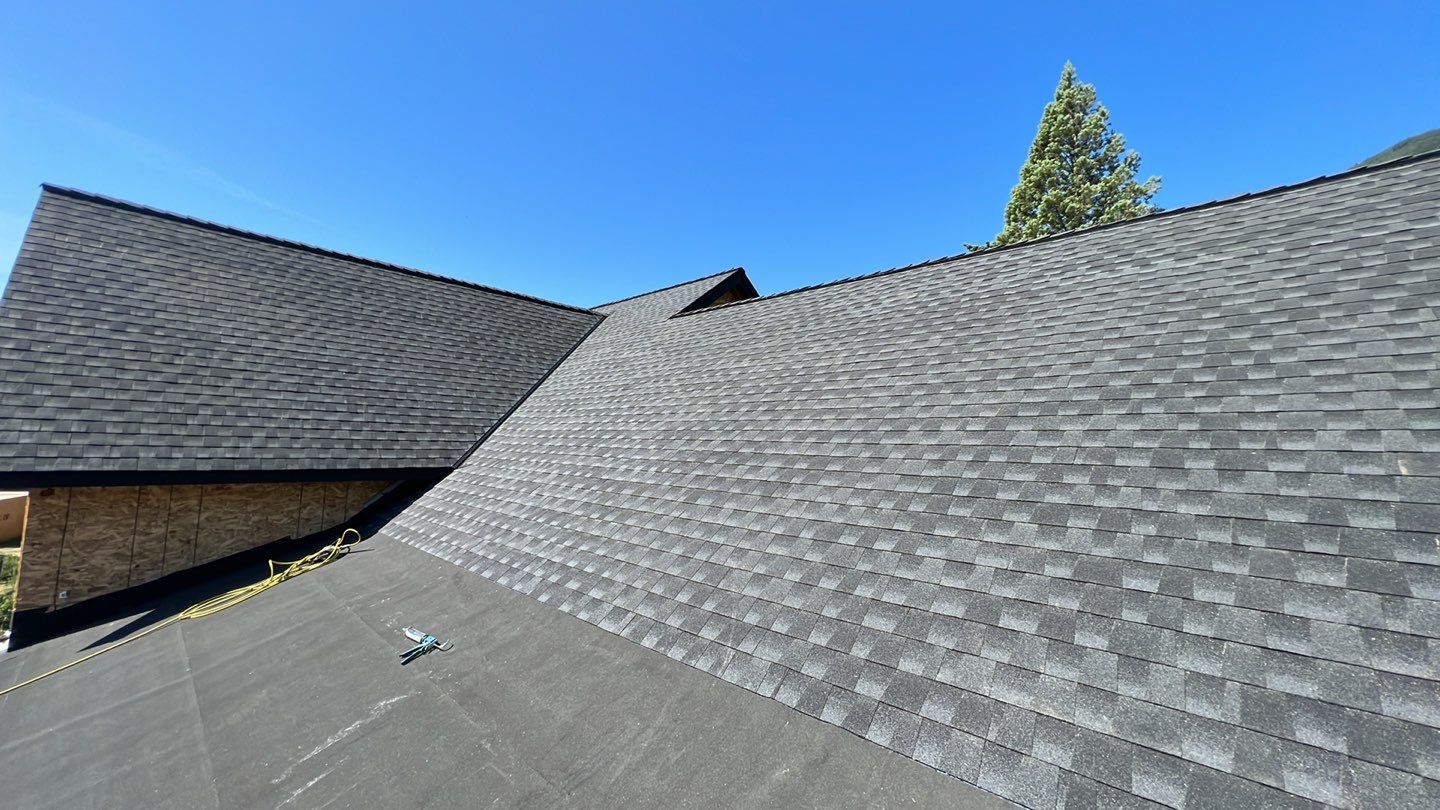 Residential Roofing Installation using GAF Charcoal HDZ by Top Notch Roofing Inc