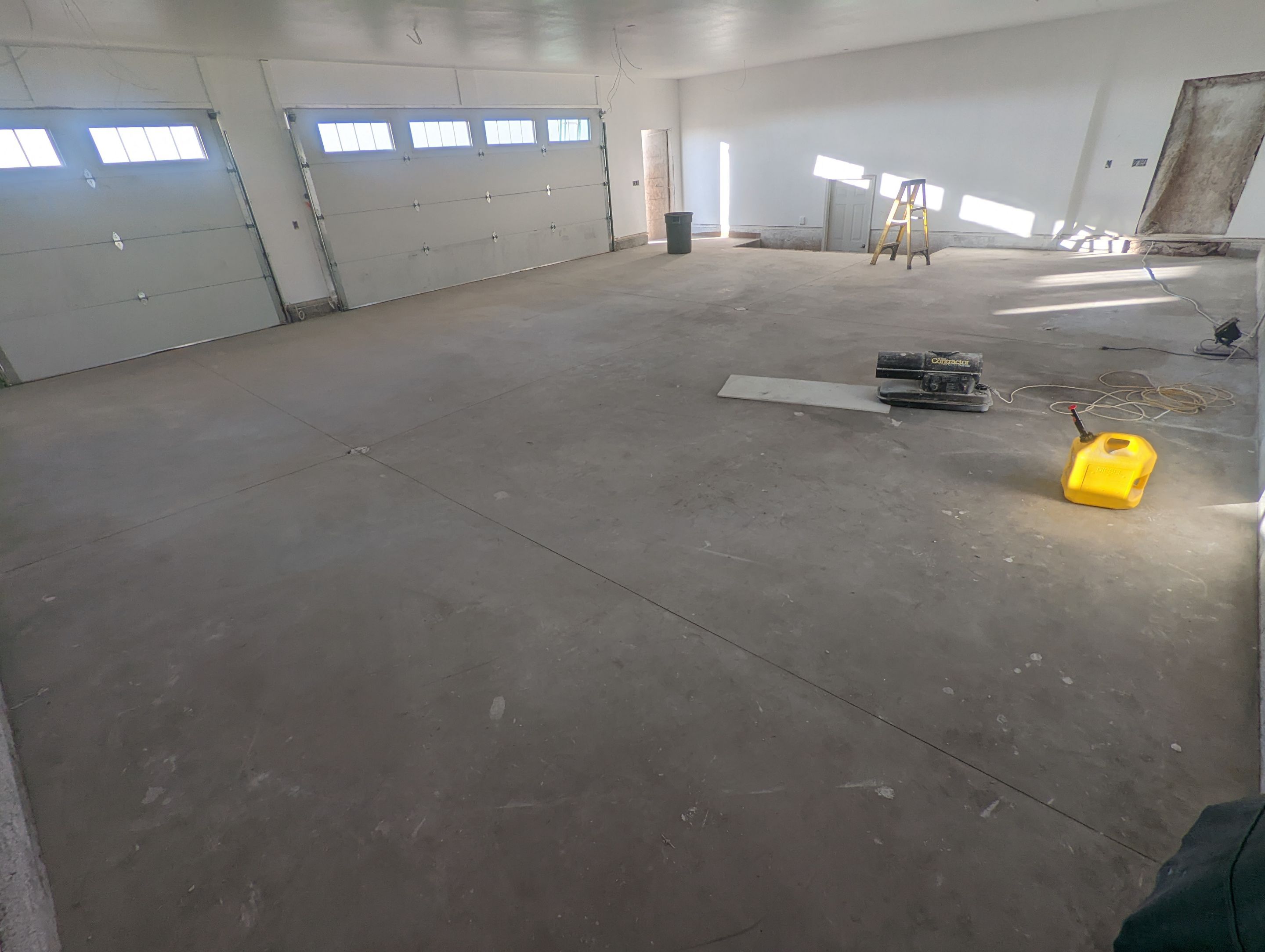 Garage using Domino  by Select Painting, Coatings & Garage Cabinets