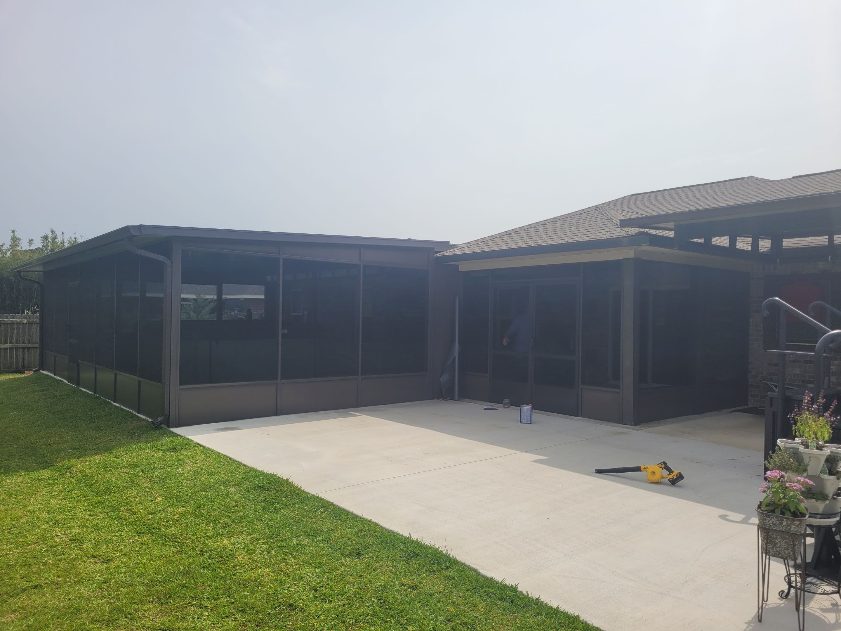 Large Screen Room & Patio Cover in Navarre by Titan Sunrooms