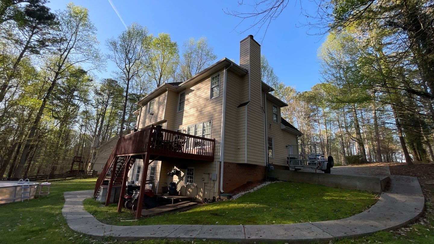 Residential Roofing Installation using Owens Corning Chateau Green  by Inspector Roofing and Restoration