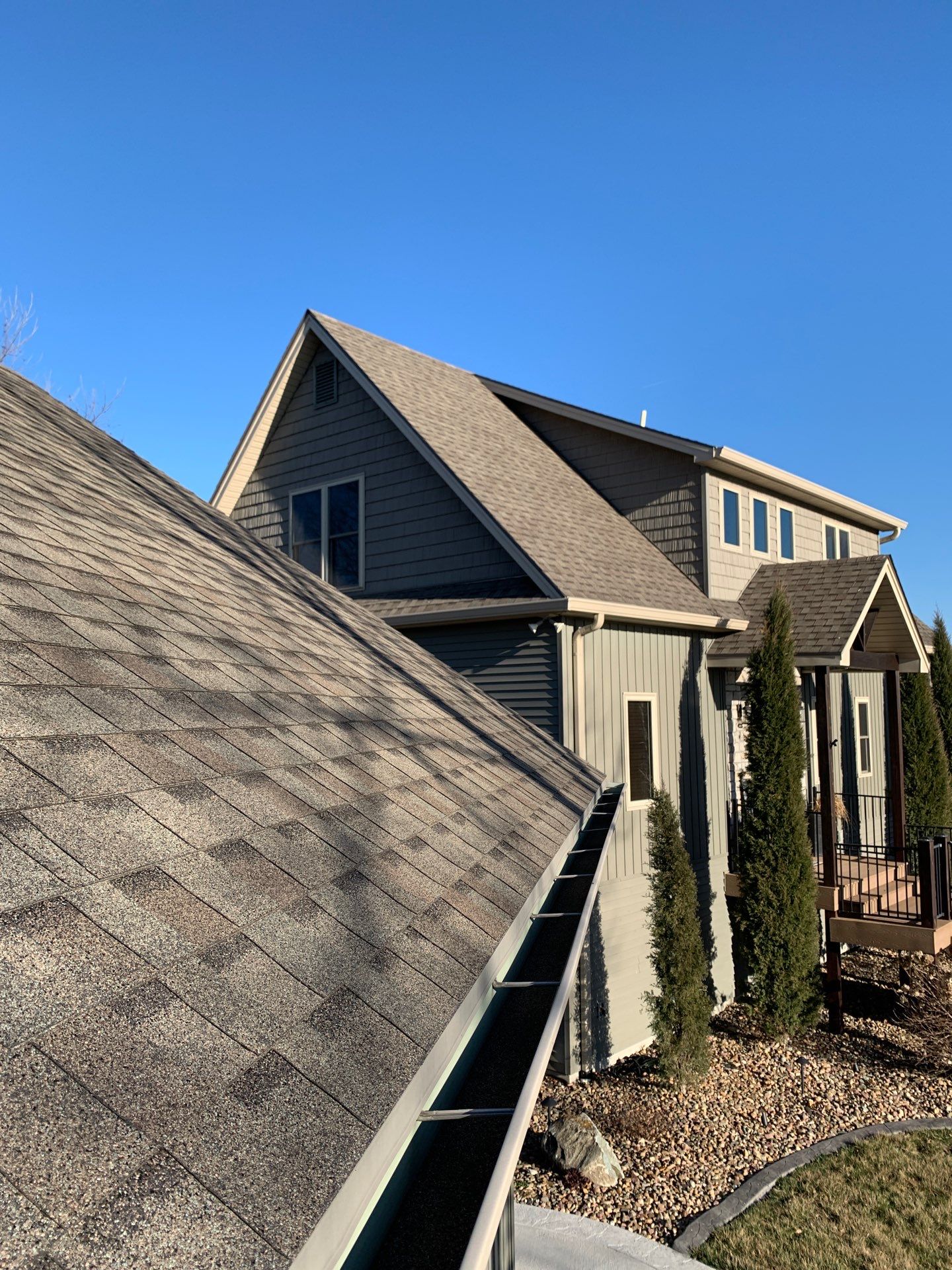 Lake Life = No Maintenance  !! by EEC  Windows, Siding & Roofing 