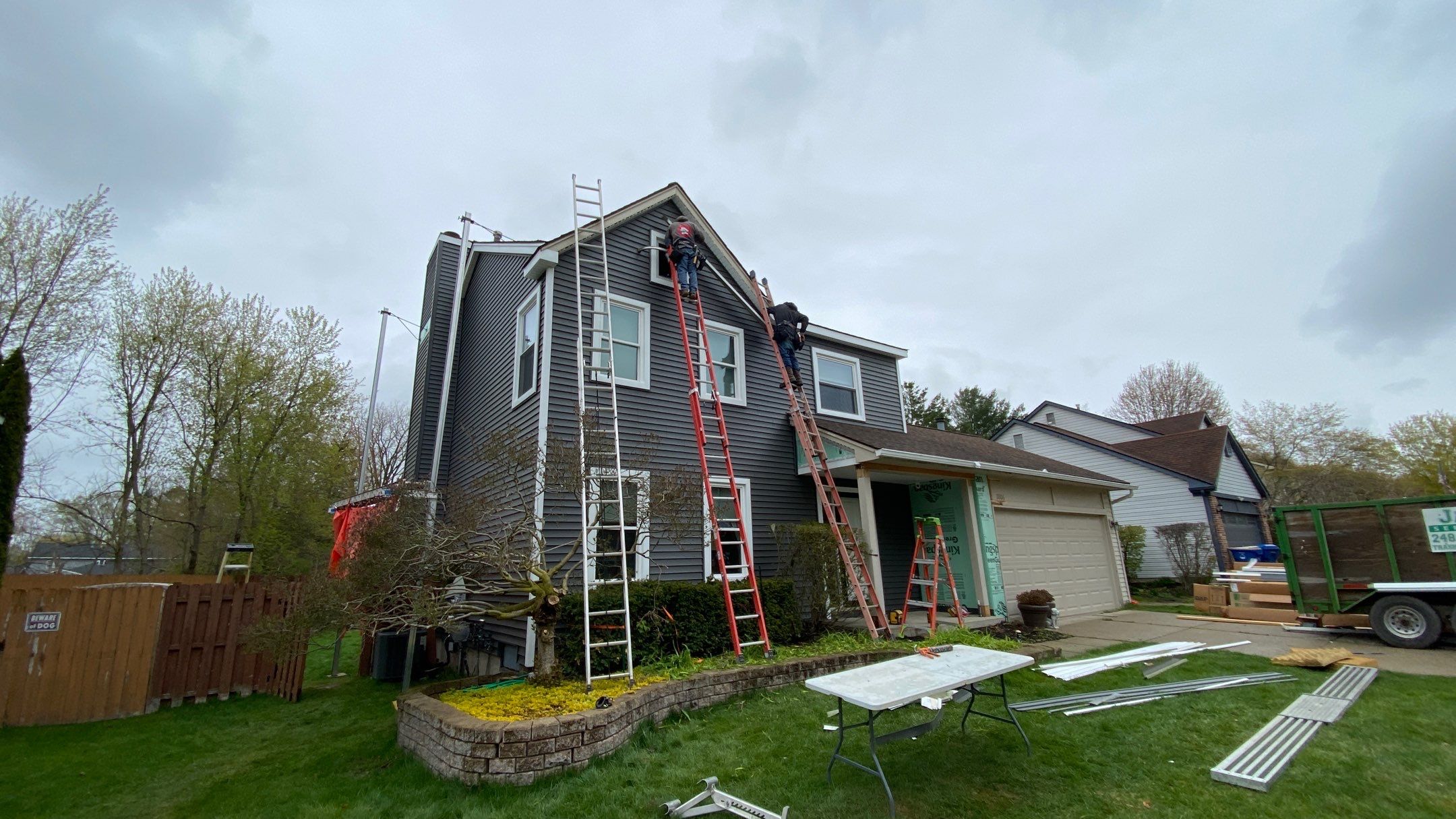 Siding Replacement using CertainTeed Restoration Classis D4 by 180 Contractors