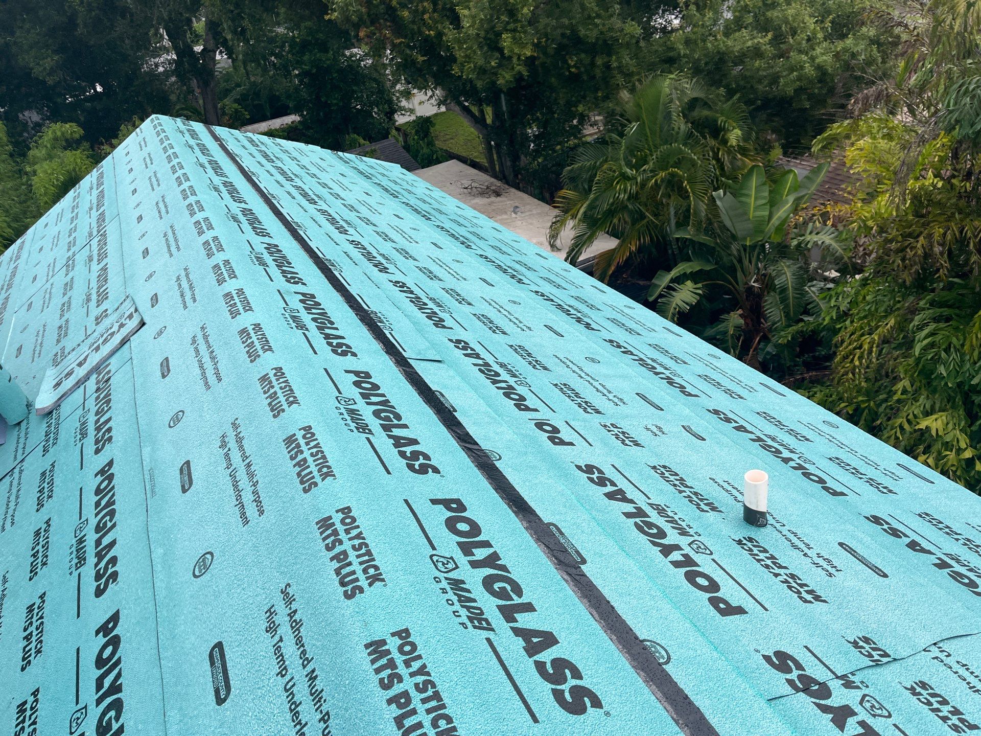 Project in Gulfport 33707 by Mitchell Roofing Company LLC 