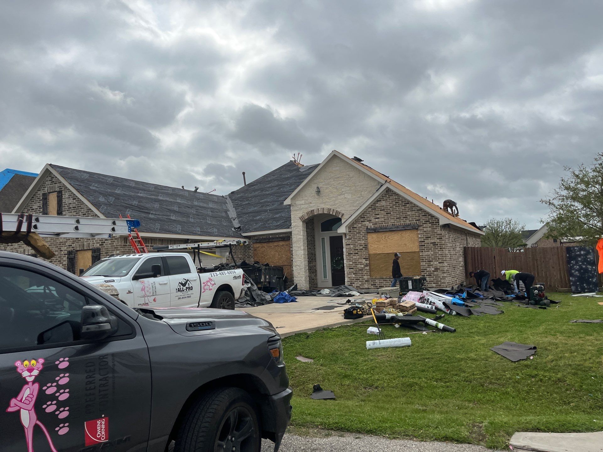 Hail Damage using Owen's Corning Duration (Lifetime) Shingles by Roof Repair Company