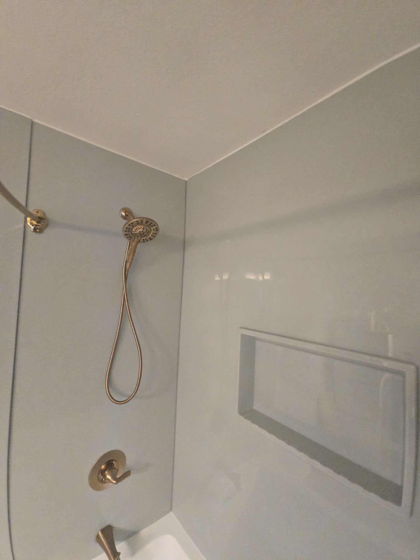 Bathtub Replacement with Onyx by The Shower Company