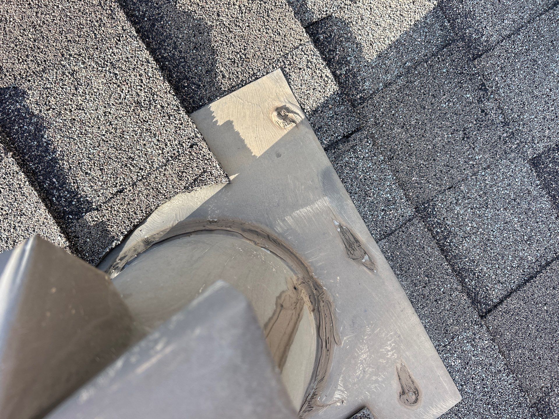 Hail Damage using Owen's Corning Duration (Lifetime) Shingles by Roof Repair Company