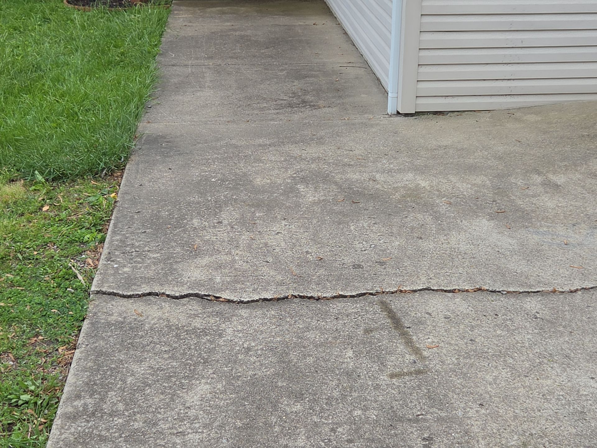 Residential Roofing Installation using Platinum Shield Roofing System from Mr. Roofer by Mr. Roofer