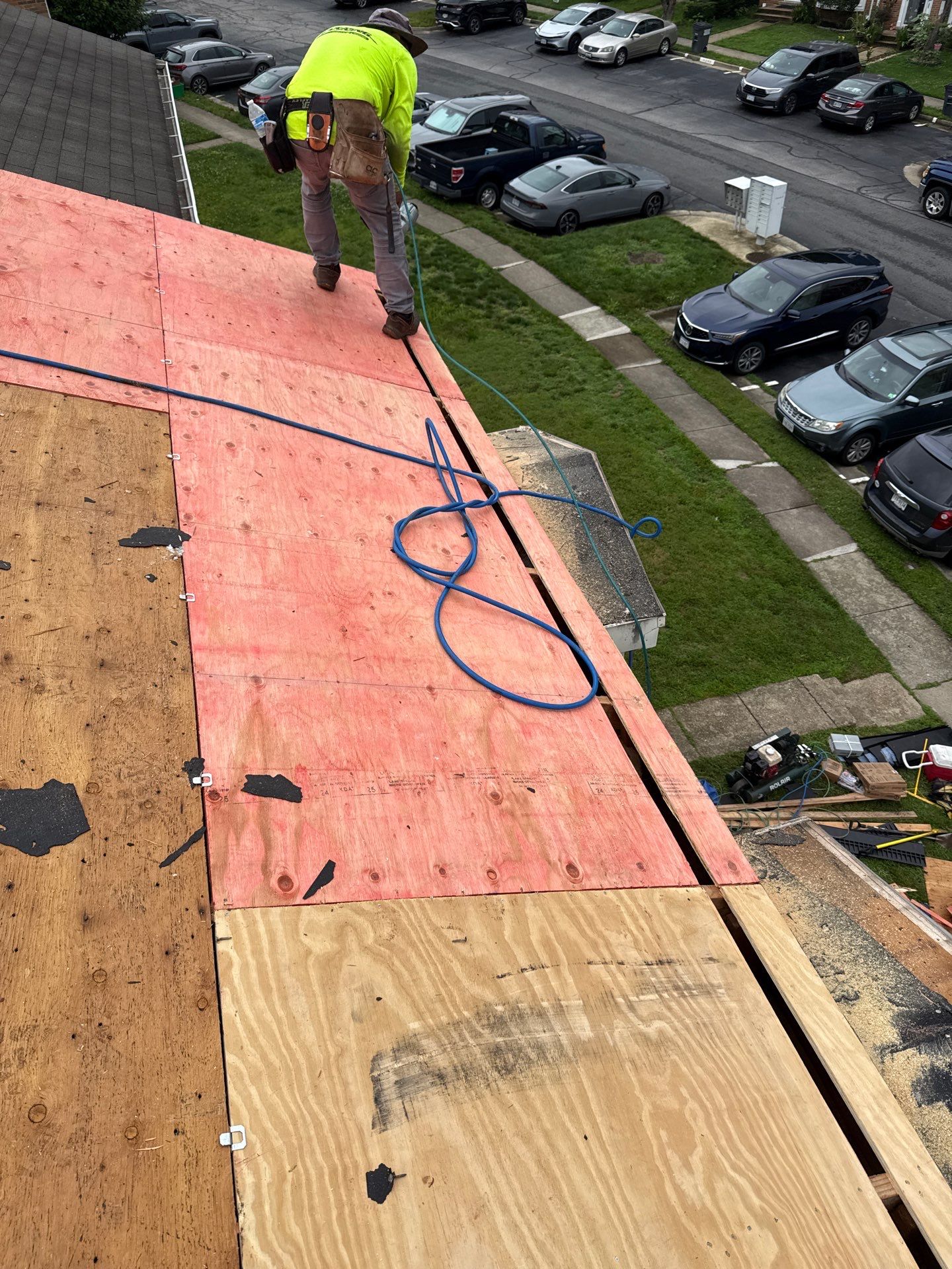 Woodbridge: Residential Roof Replacement with CertainTeed Landmark PRO in Max Def Georgetown Gray by RM Banning, Inc.