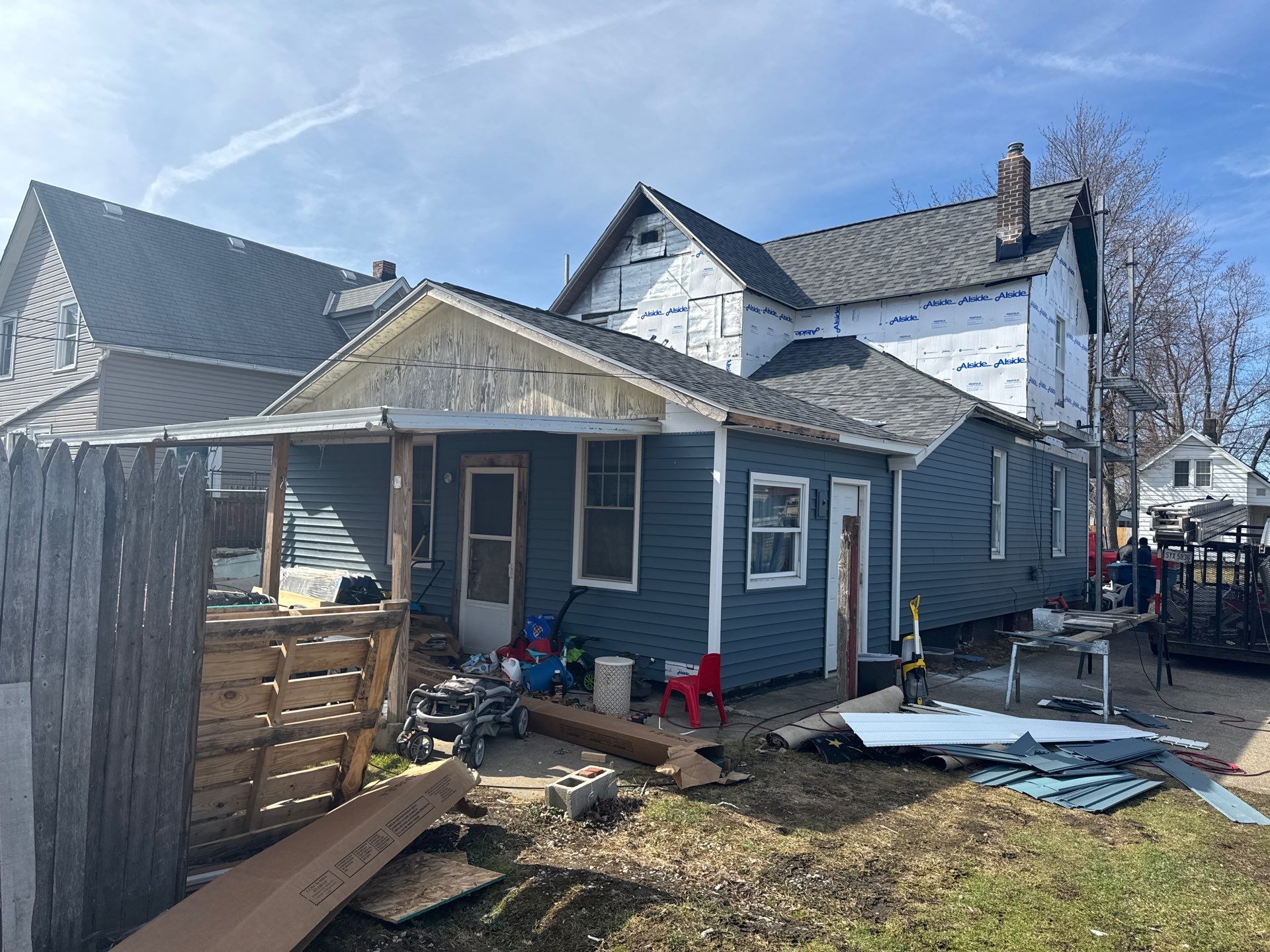 Roof and Siding Replacement by Homestyle in Lorain by Homestyle Home Improvements (HHI)