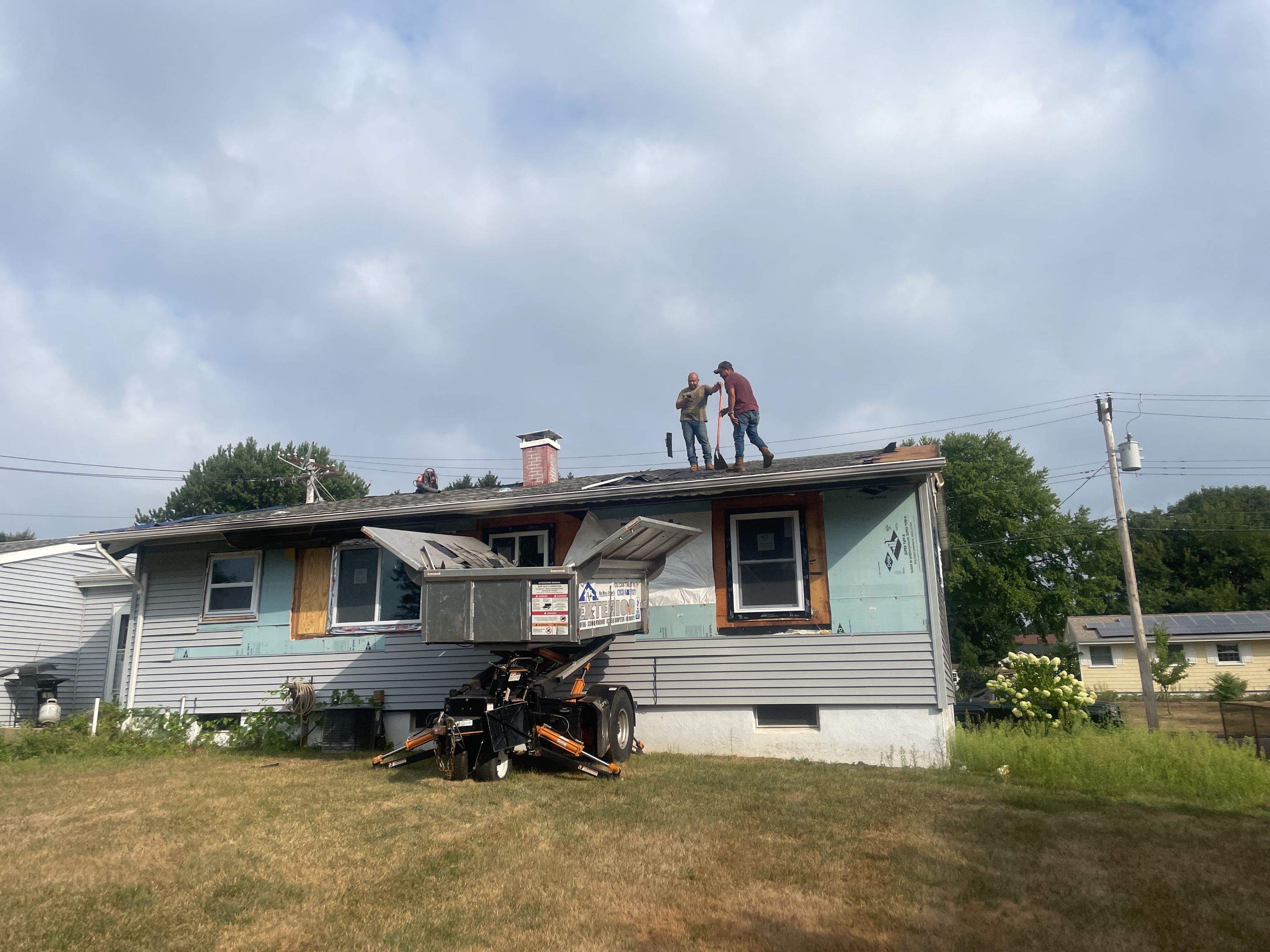 Fire Damage using Certainteed Mainsteet D4 and Owens corning quarry gray by A Plus Exterior
