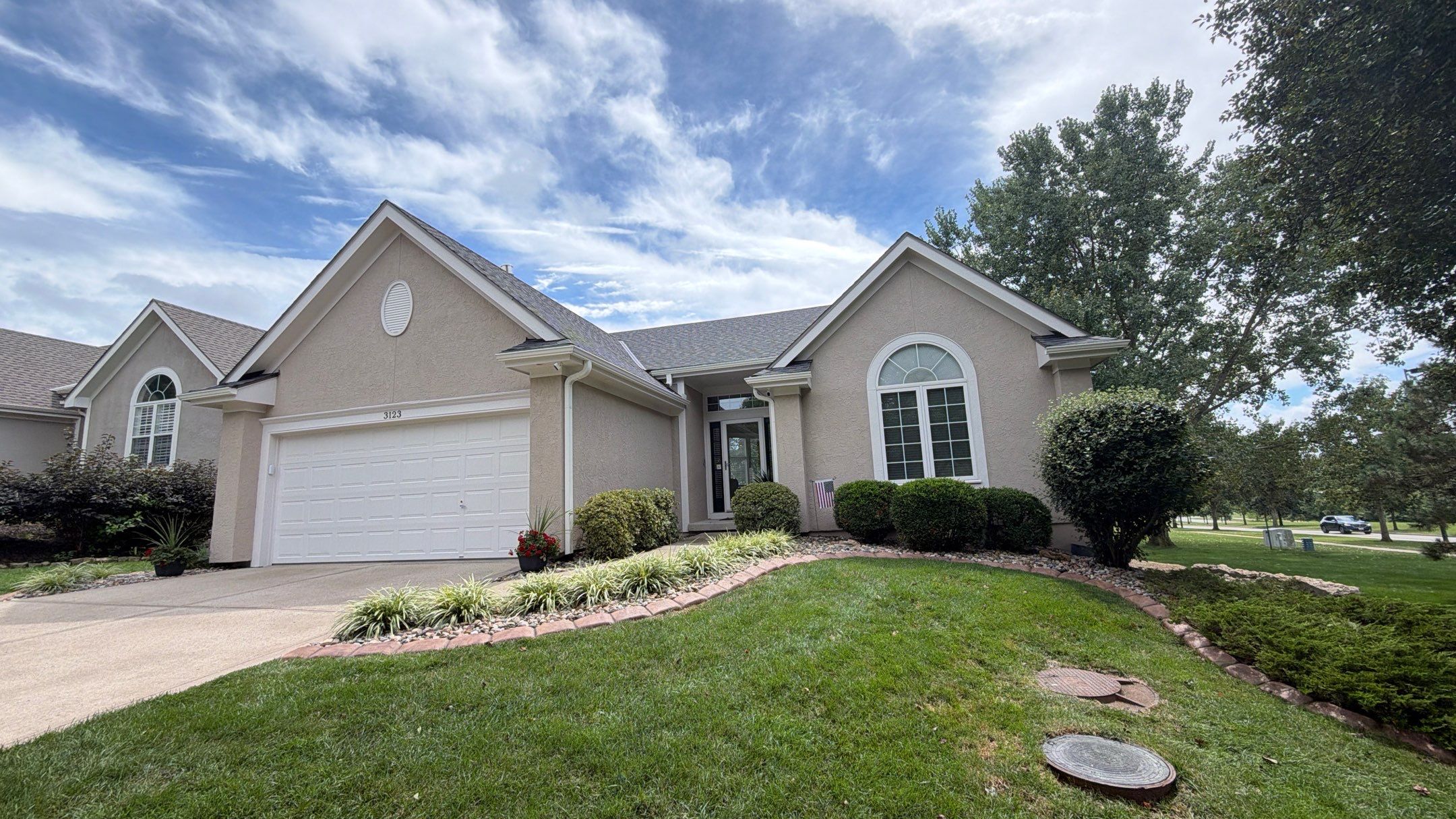Comprehensive Kansas City Home Remodel With Siding & Roofing Installation by EEC Windows, Siding & Roofing