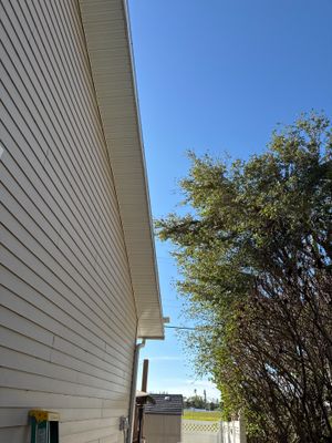 Soffit Repair and New Splash Guard Installation Palmetto FL