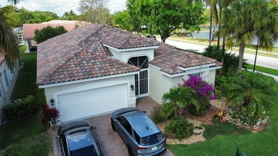 New Roof in Villaggio Lake Worth