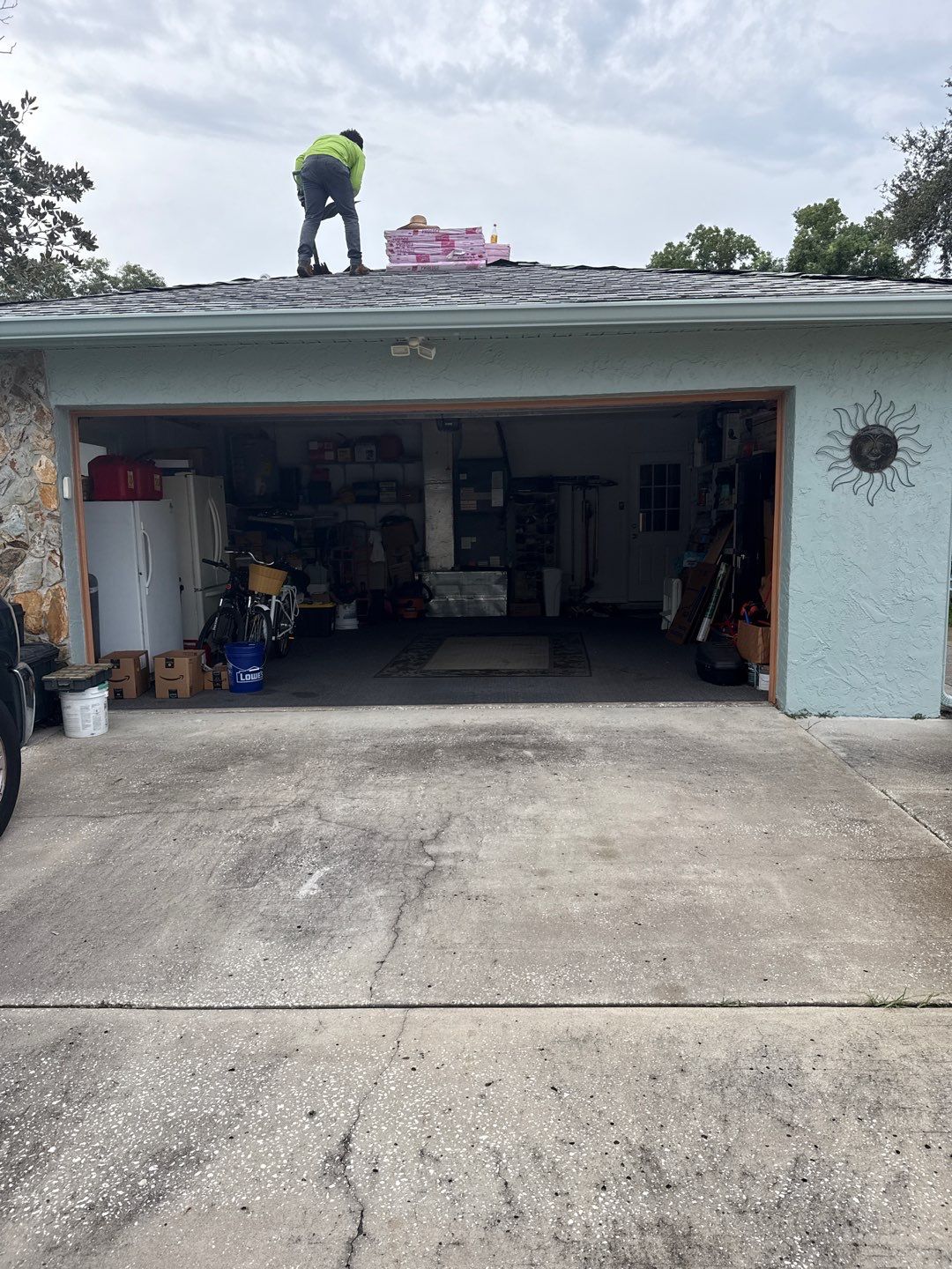 Project in Largo 33778 by Mitchell Roofing Company LLC 
