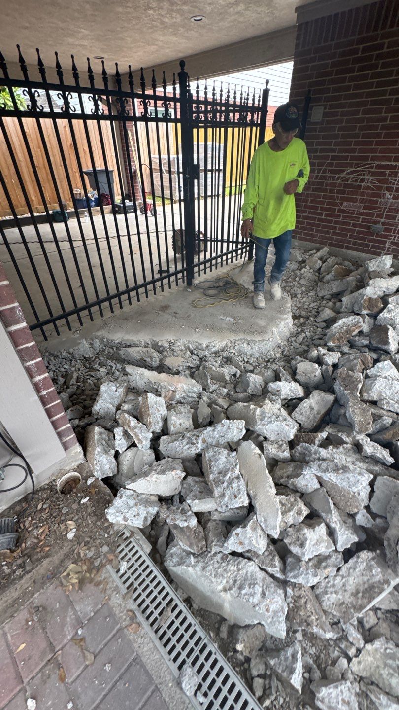 Mason Backyard Transformation by Texas Urban Elements