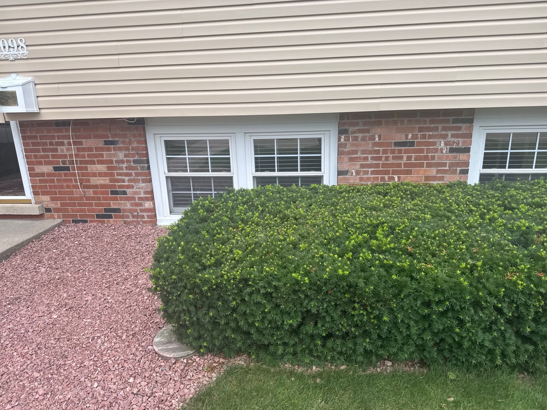 Roof, gutters, windows & siding replacement by Optimal Home Improvement 