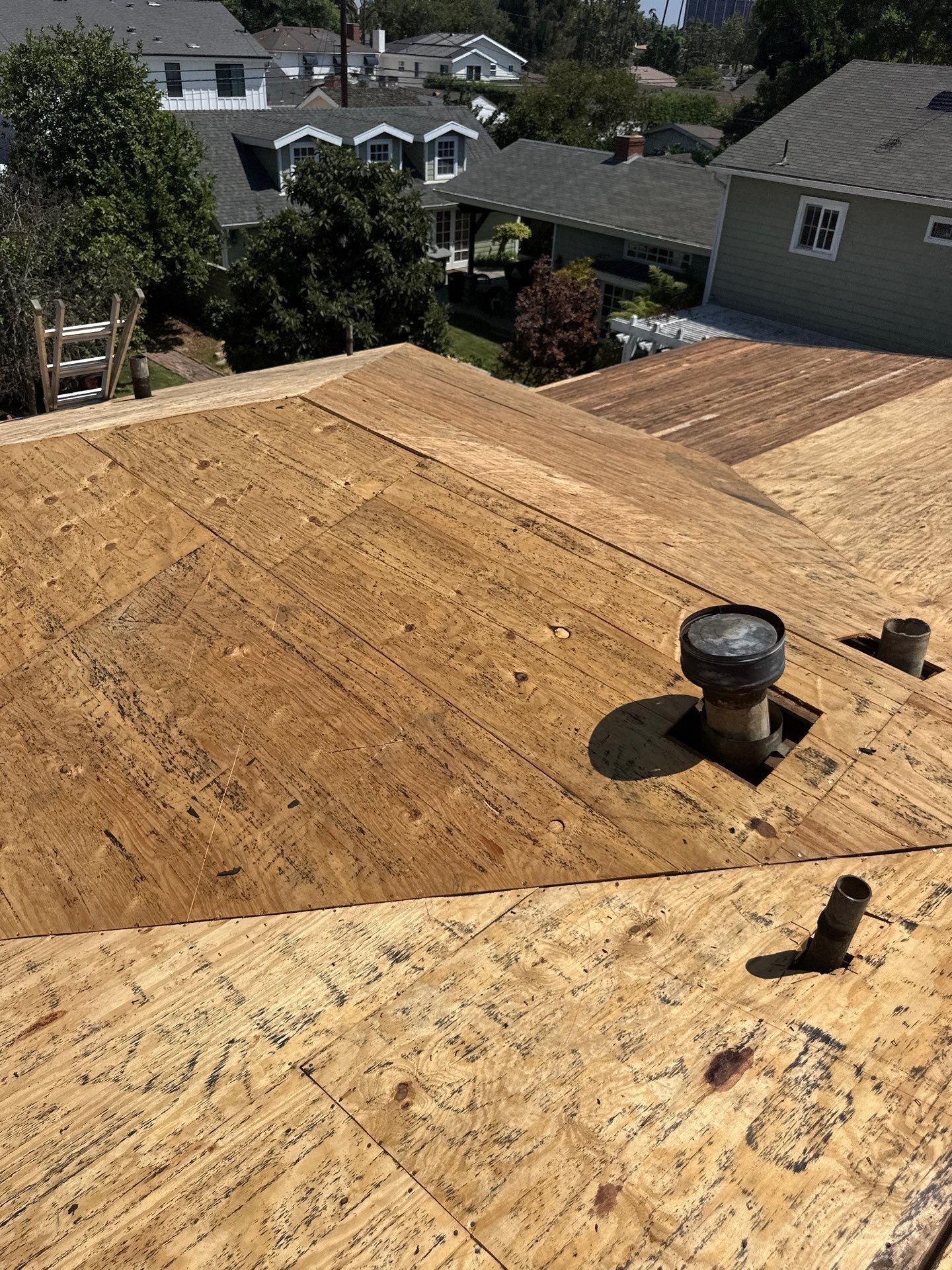 Roof Replacement - Long Beach, CA 90807 by Epic Roof Replacement