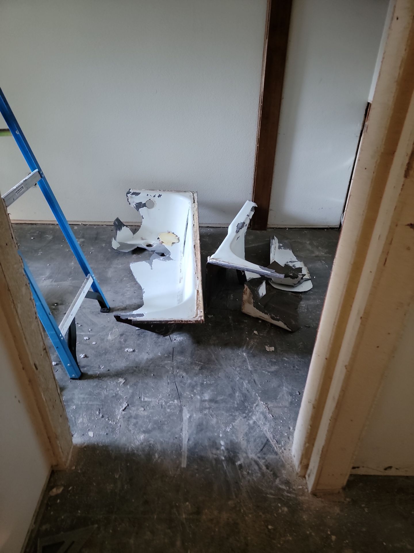 Lakewood remodel by Long Range Customs LLC