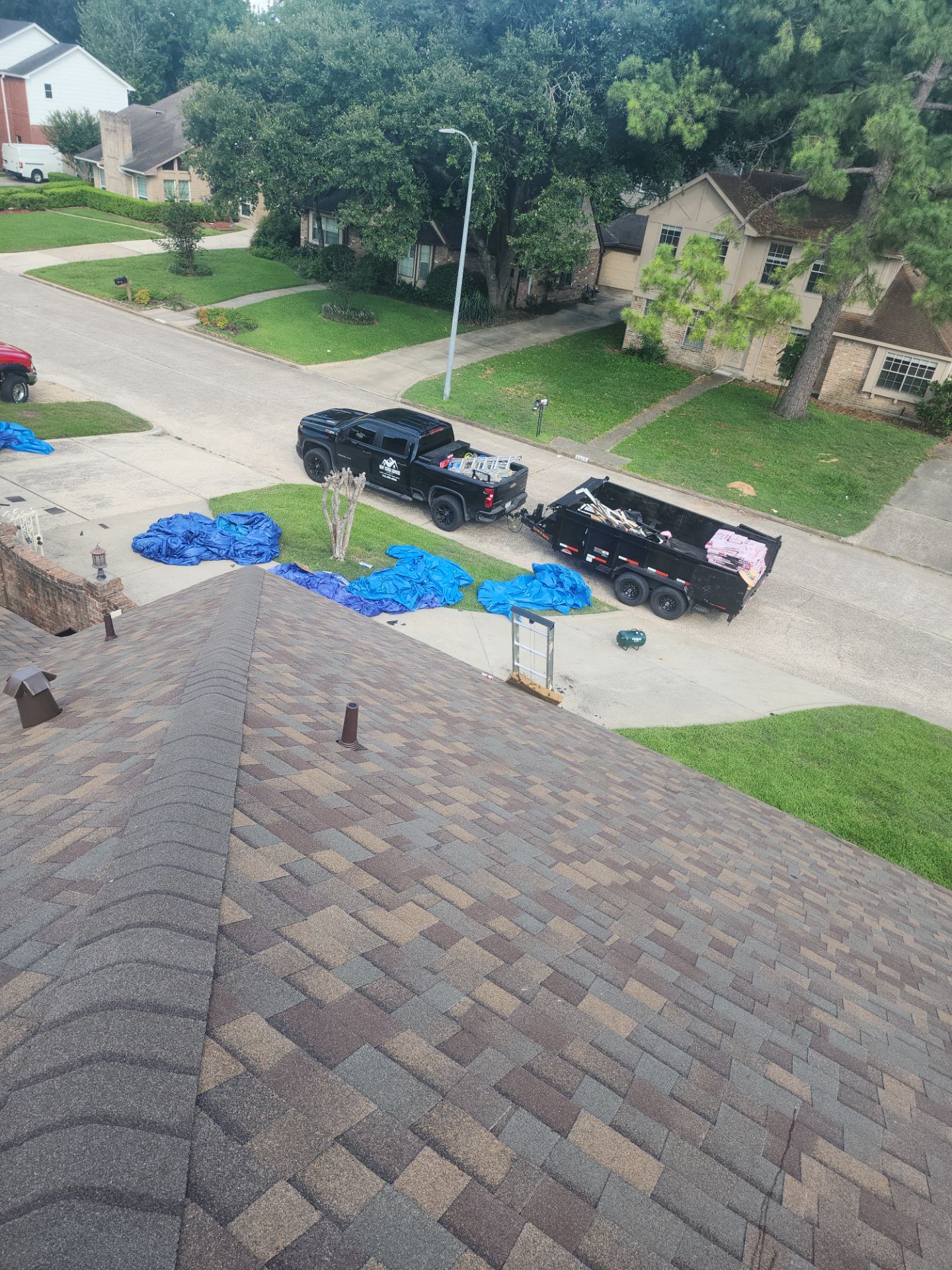 Residential Roofing Installation using Owen's Corning Duration (Lifetime) Shingles by Roof Repair Company