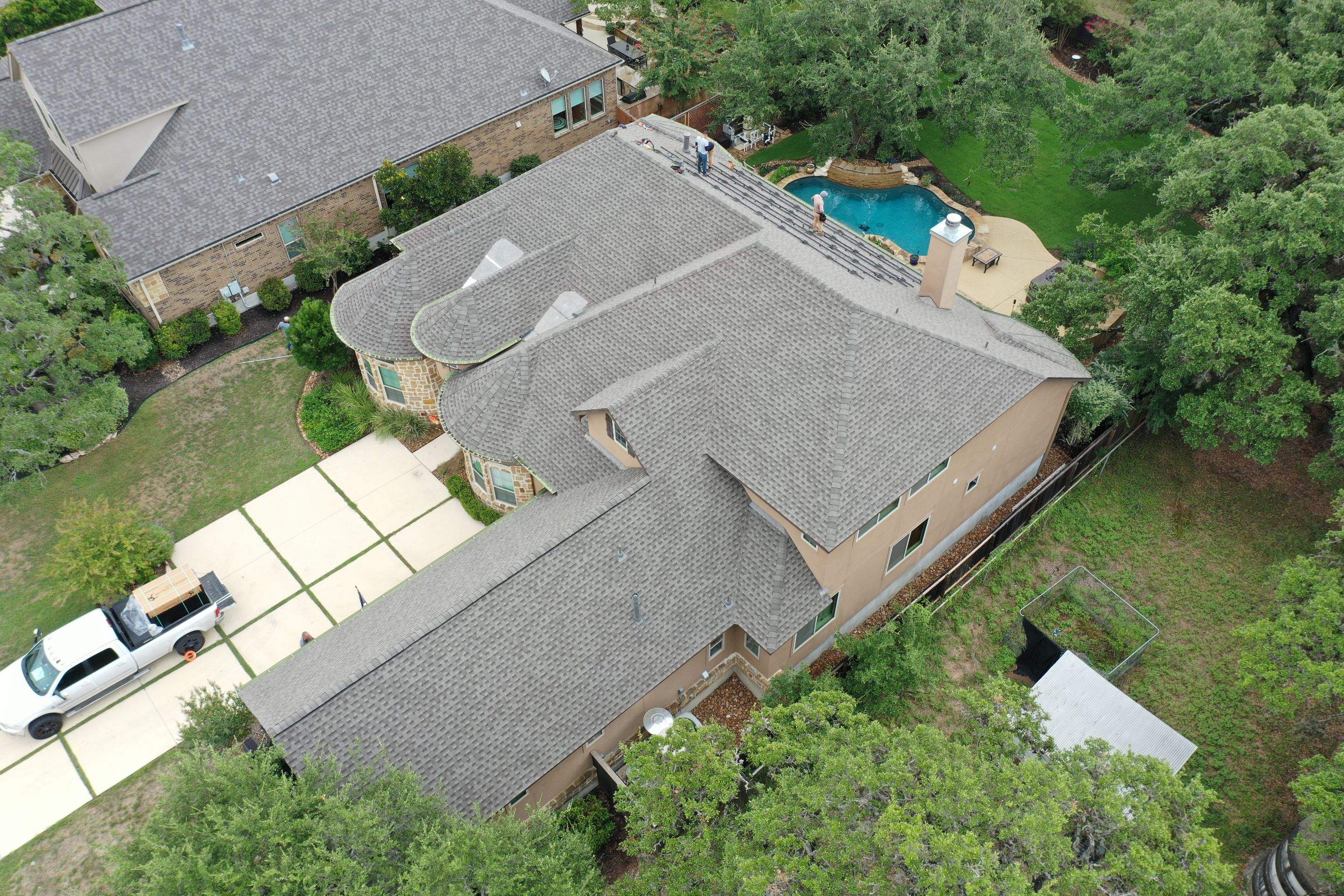 Residential Roof Replacement using GAF Timberline HDZ Architectual Shingles by Premier Roofing and Contracting