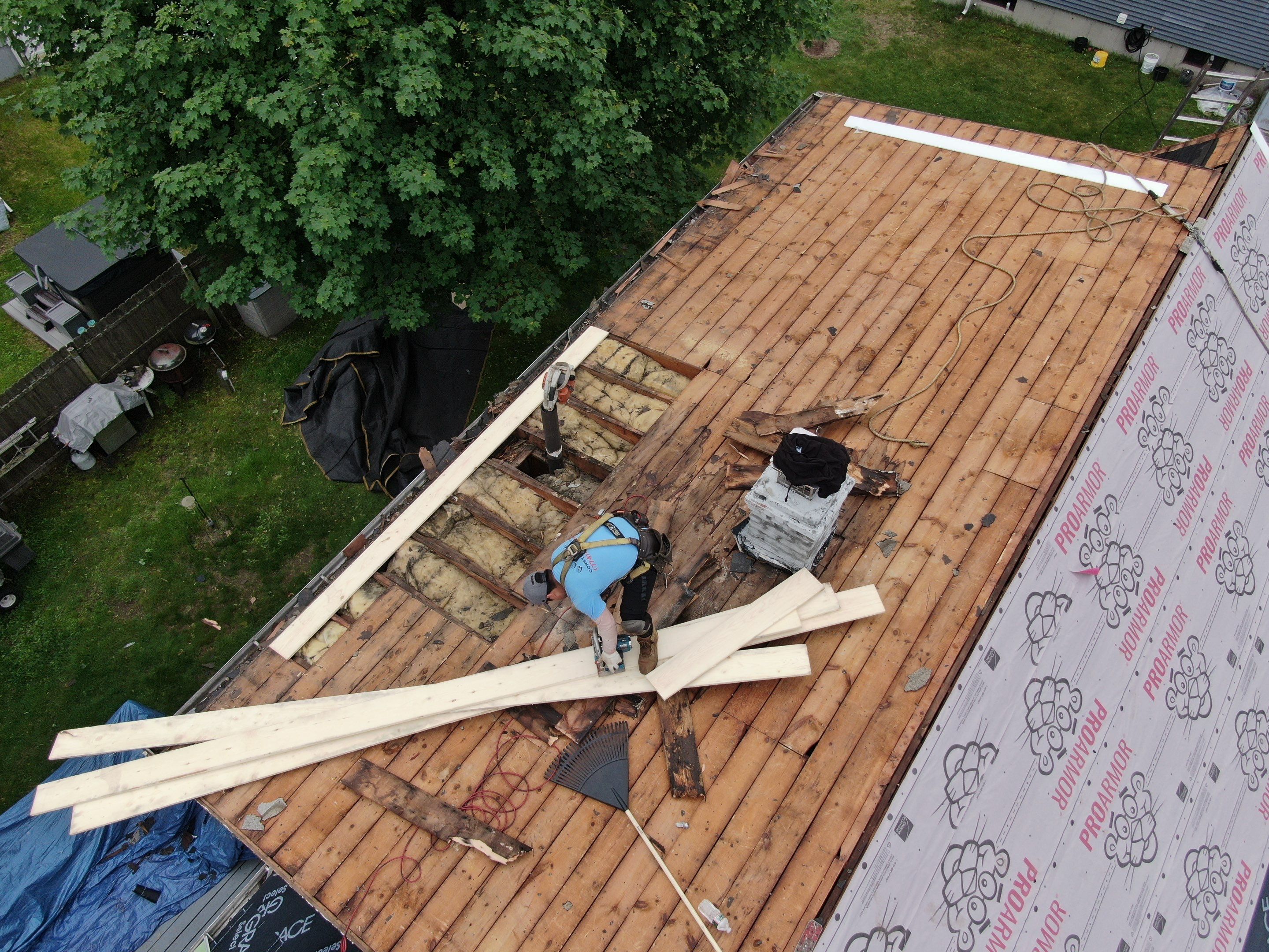 Roof and Flat Roof Membrane Replacement in Lowell, MA by Mighty Dog Roofing of Greater Middlesex County