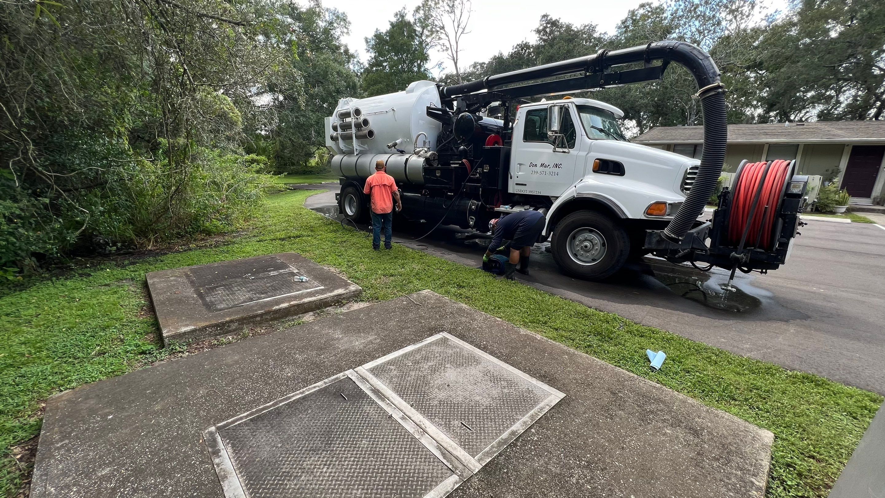 Apartment Complex Storm Water System Cleaning and Maintenance by APS Power & Water