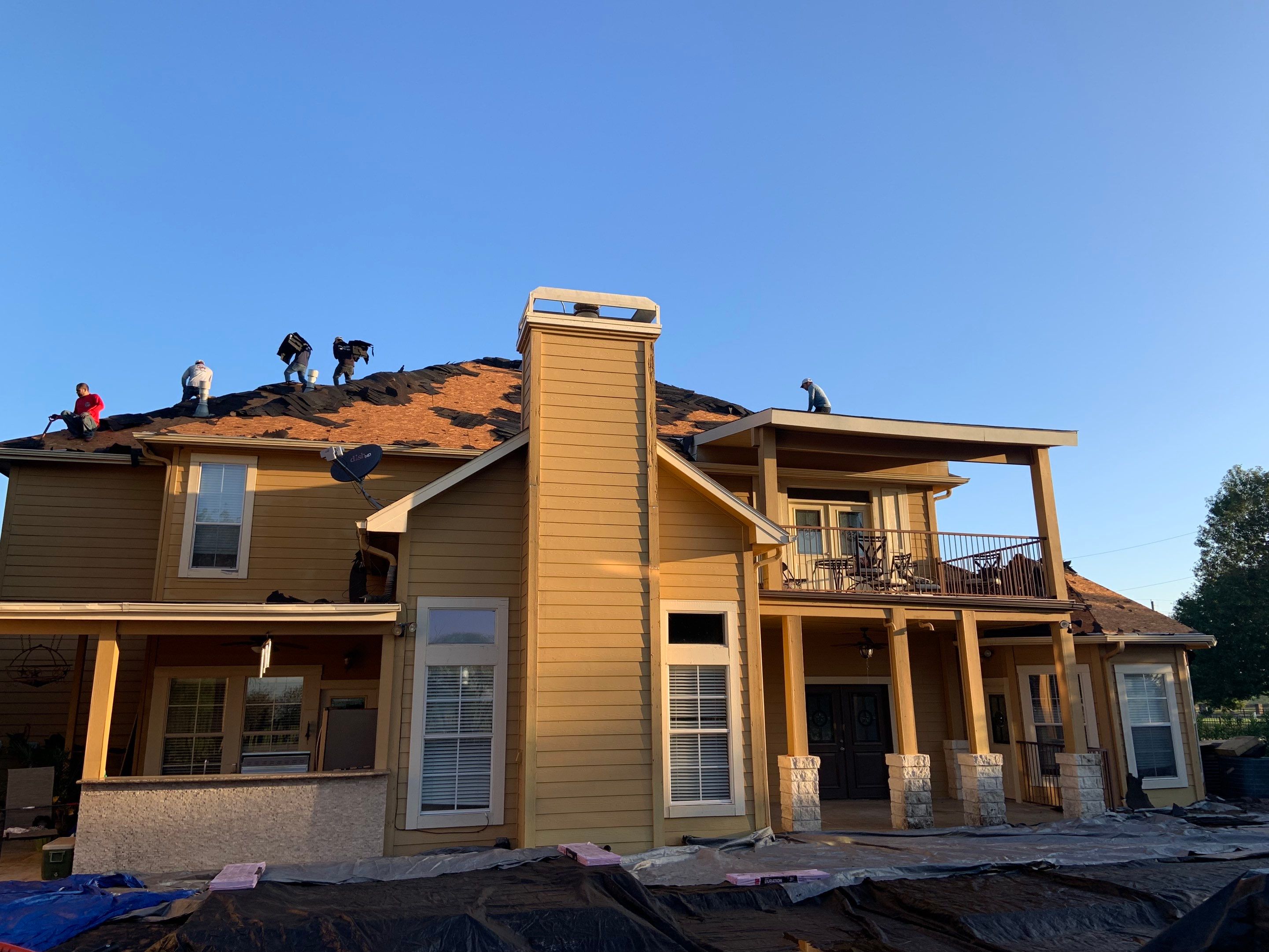 Residential Roofing Installation using Owen's Corning Duration (Lifetime) Shingles by Roof Repair Company