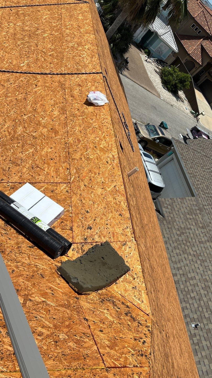 Residential Roofing Installation using Owen's Corning Duration (Lifetime) Shingles by Roof Repair Company
