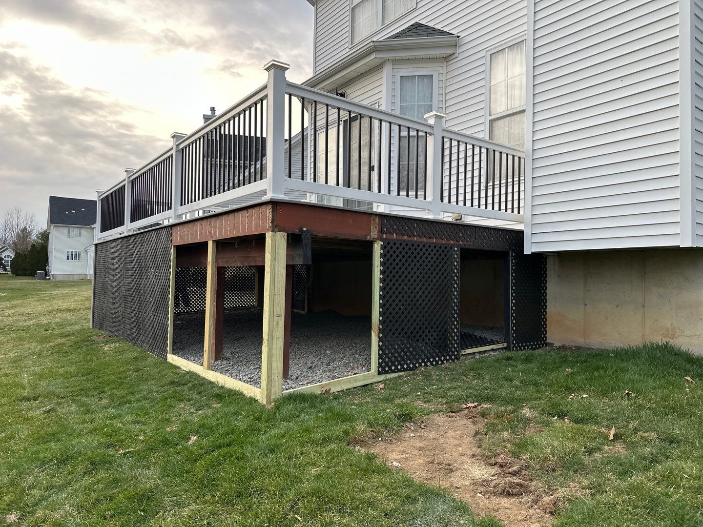 New Deck in Monroe Township, New Jersey by deck guardian