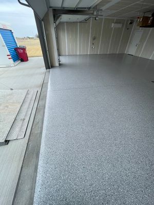 Grey Speckled Epoxy Floor Coating for Sioux Falls Garage