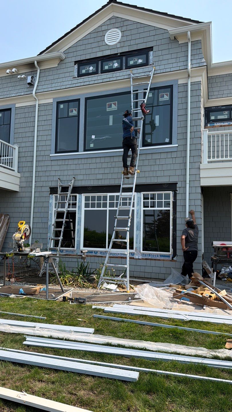 Custom Andersen 100 Series Window and Entry Door Installation in Issaquah by Emerald City Energy 