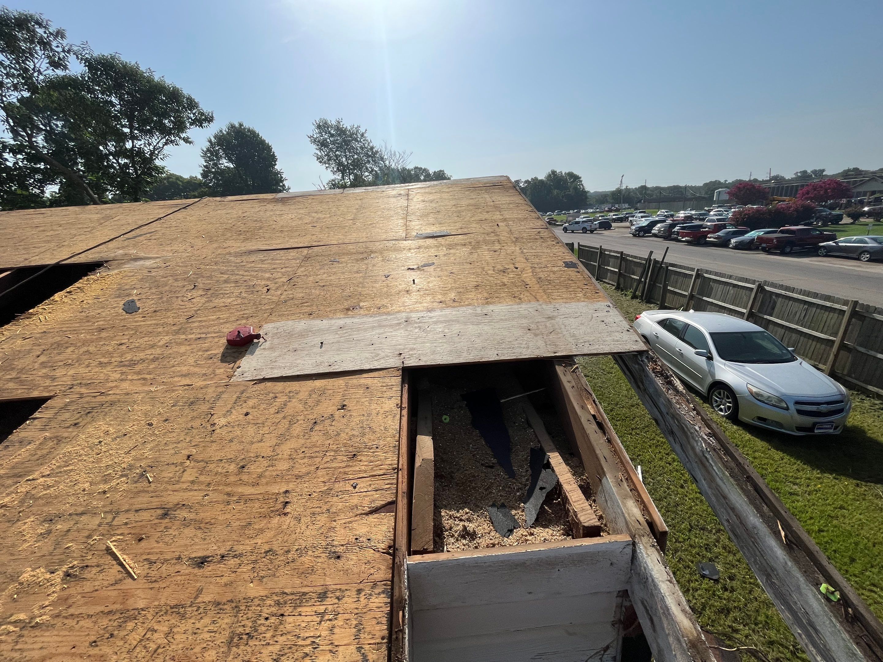Residential Reroof: 25 Year 3-Tab Shingle by Hostetler Roofing