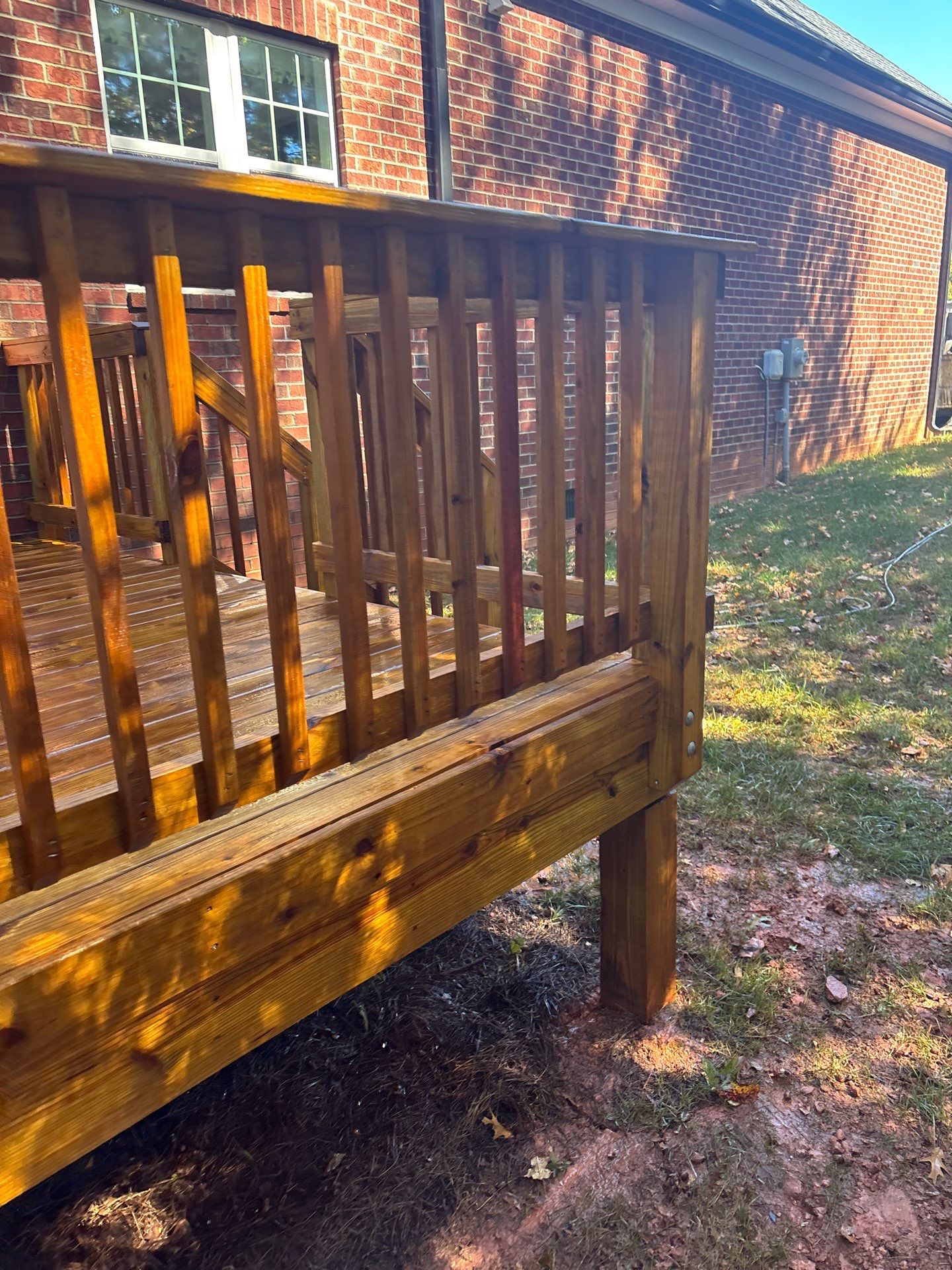 Wood Deck using Wood Sealant by DuraSeal