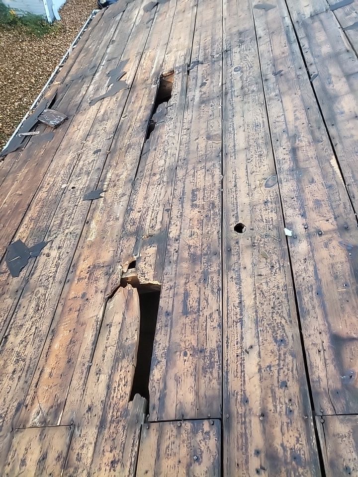 ATLAS PINNACLE COLOR: SCOTCHGARD COASTAL GRANITE DRIP EDGE: WHITE by Eagle Eye Roofing