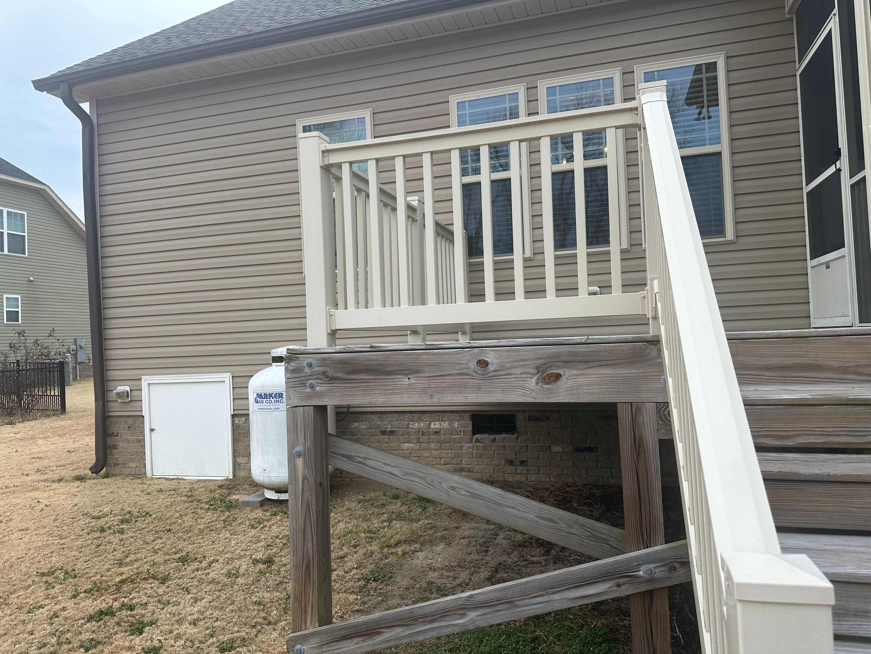 Deck using Wood Sealant by DuraSeal