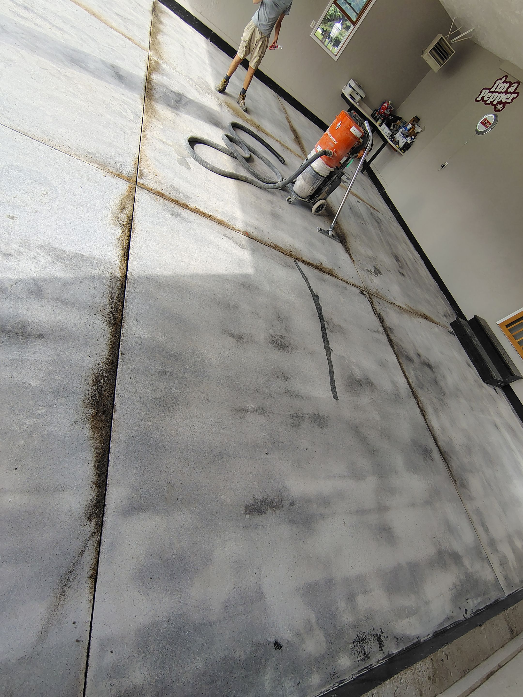 Garage Concrete Floor Coating and Crack Repair in Onawa by Select Painting, Coatings & Garage Cabinets