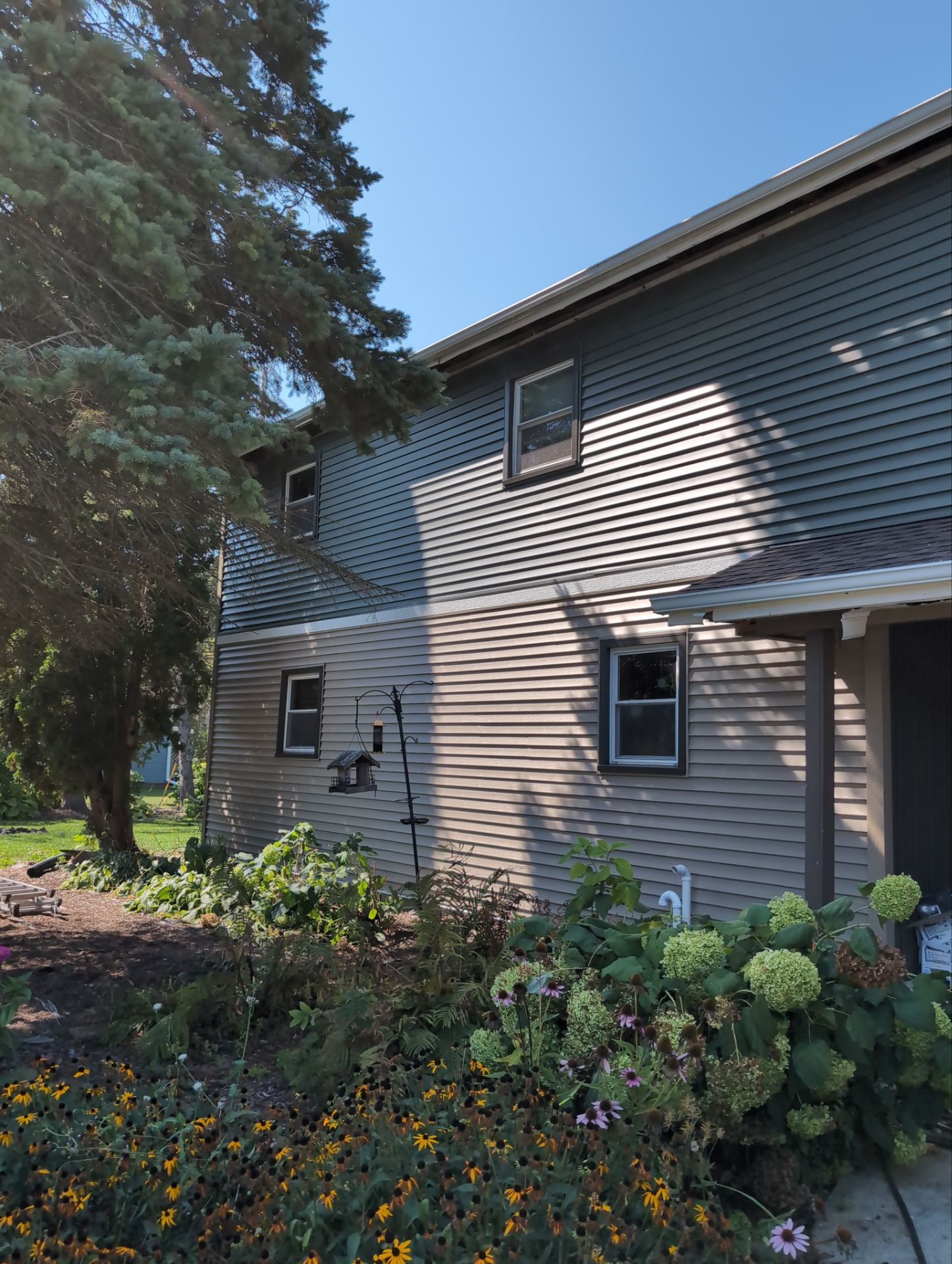 Hinze Siding by Gellings Roofing & Siding