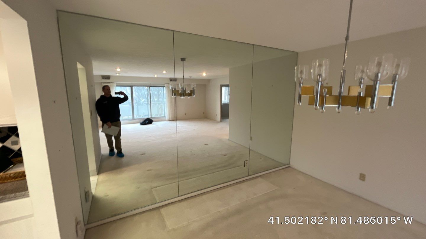 Swirski mirror removal by Best Buy Painting