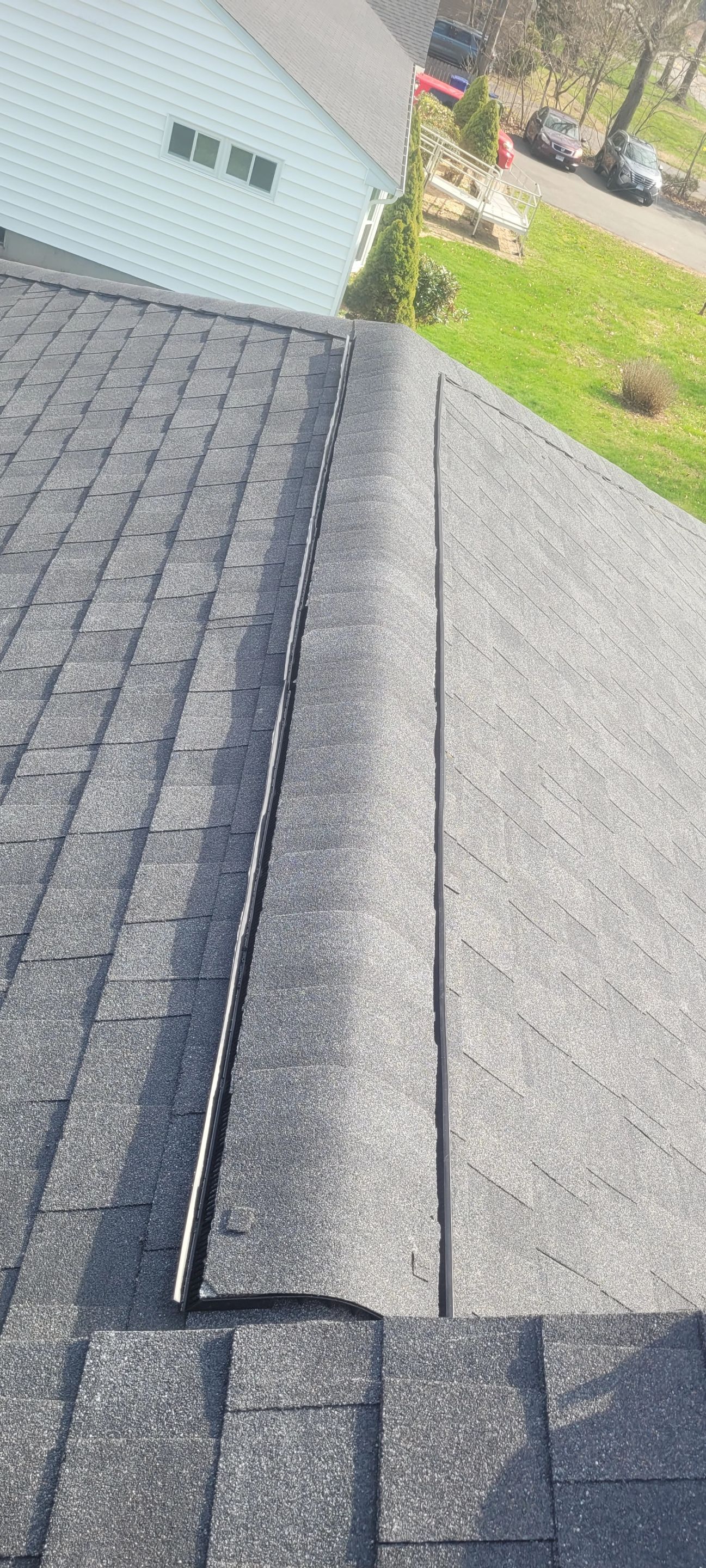 Asphalt shingles professionally installed in Cromwell, CT by DiGiorgi Roofing & Siding INC by DiGiorgi Roofing and Siding Inc