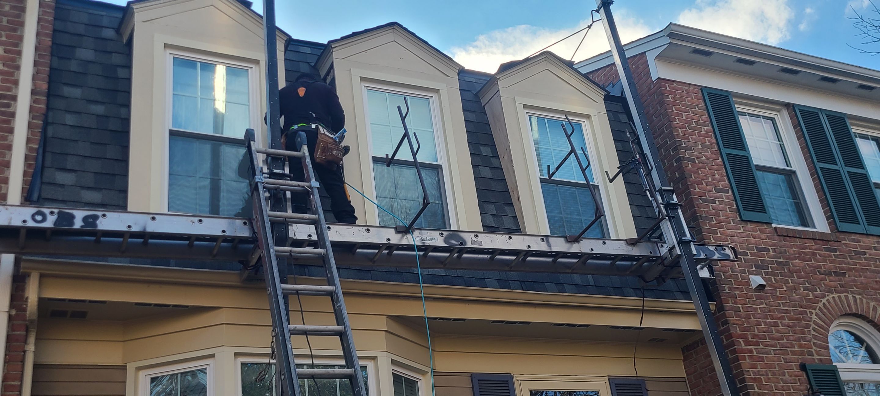 Alexandria: Residential Roof Replacement with CertainTeed Landmark Pro in Max Def Georgetown Gray by RM Banning, Inc.