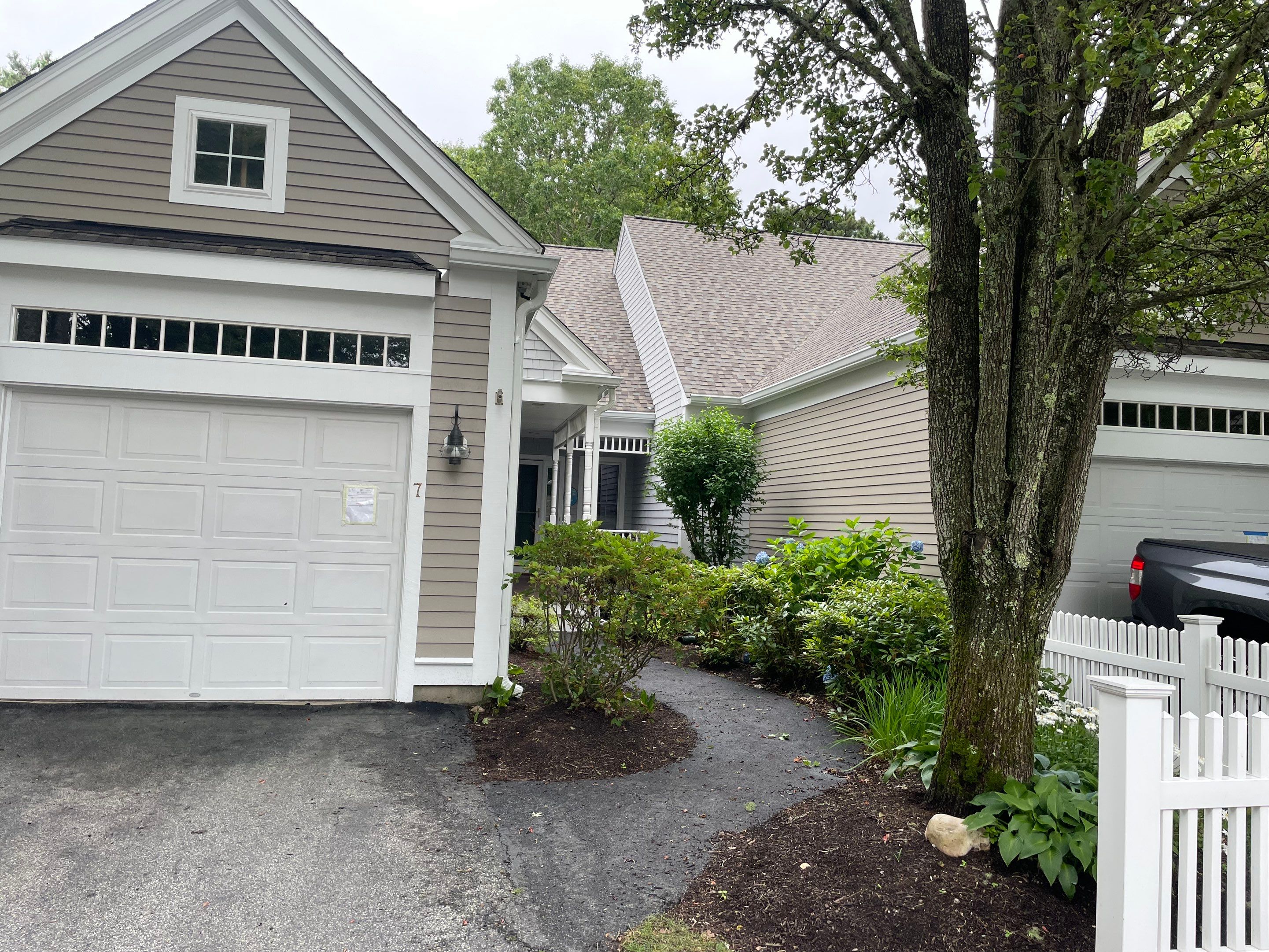 6" K-Style Aluminum Gutters Installed in Bourne, MA by Gutter Pro Enterprises