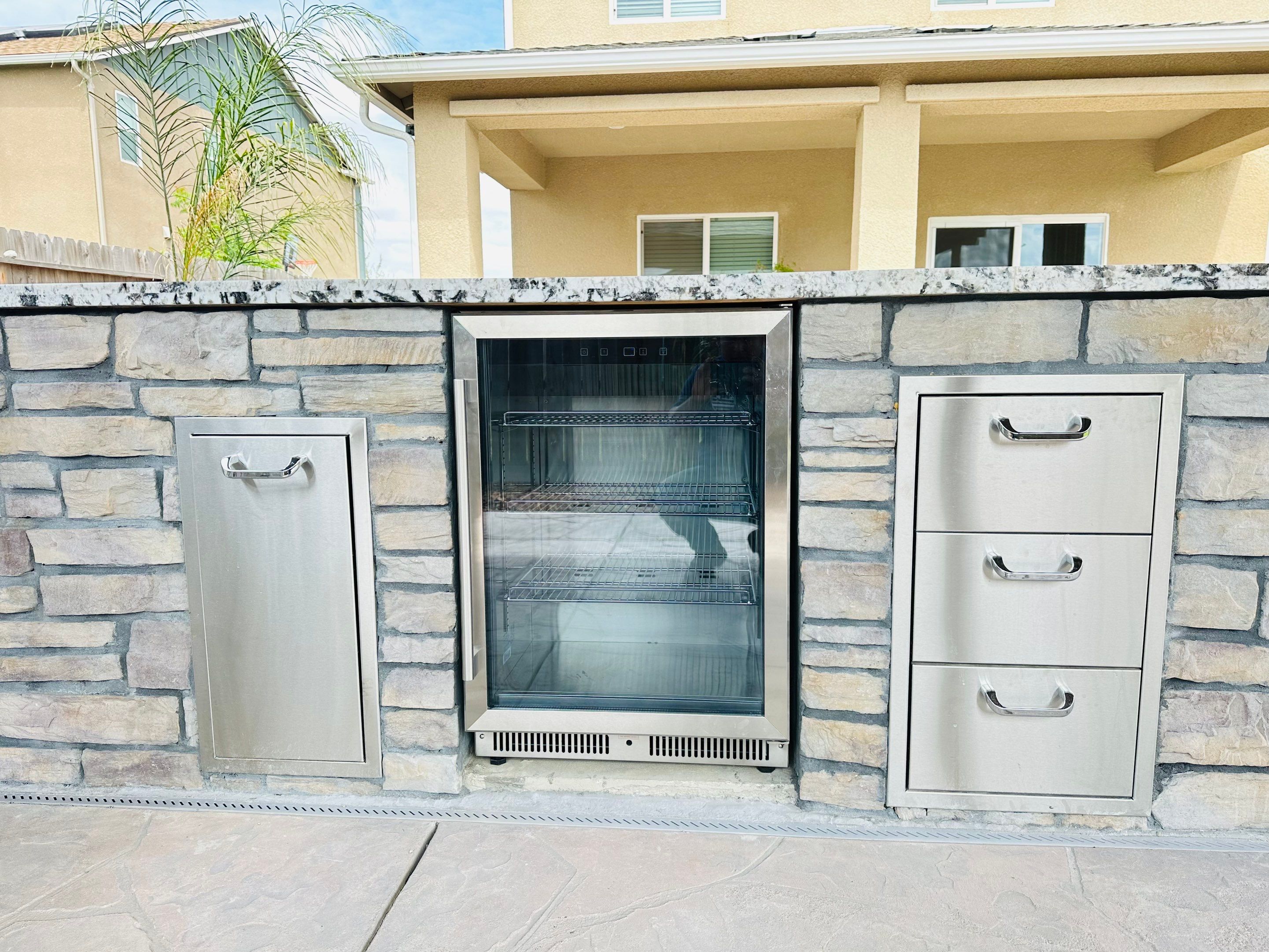 Project in Madera by SAVING PRO LANDSCAPING INC
