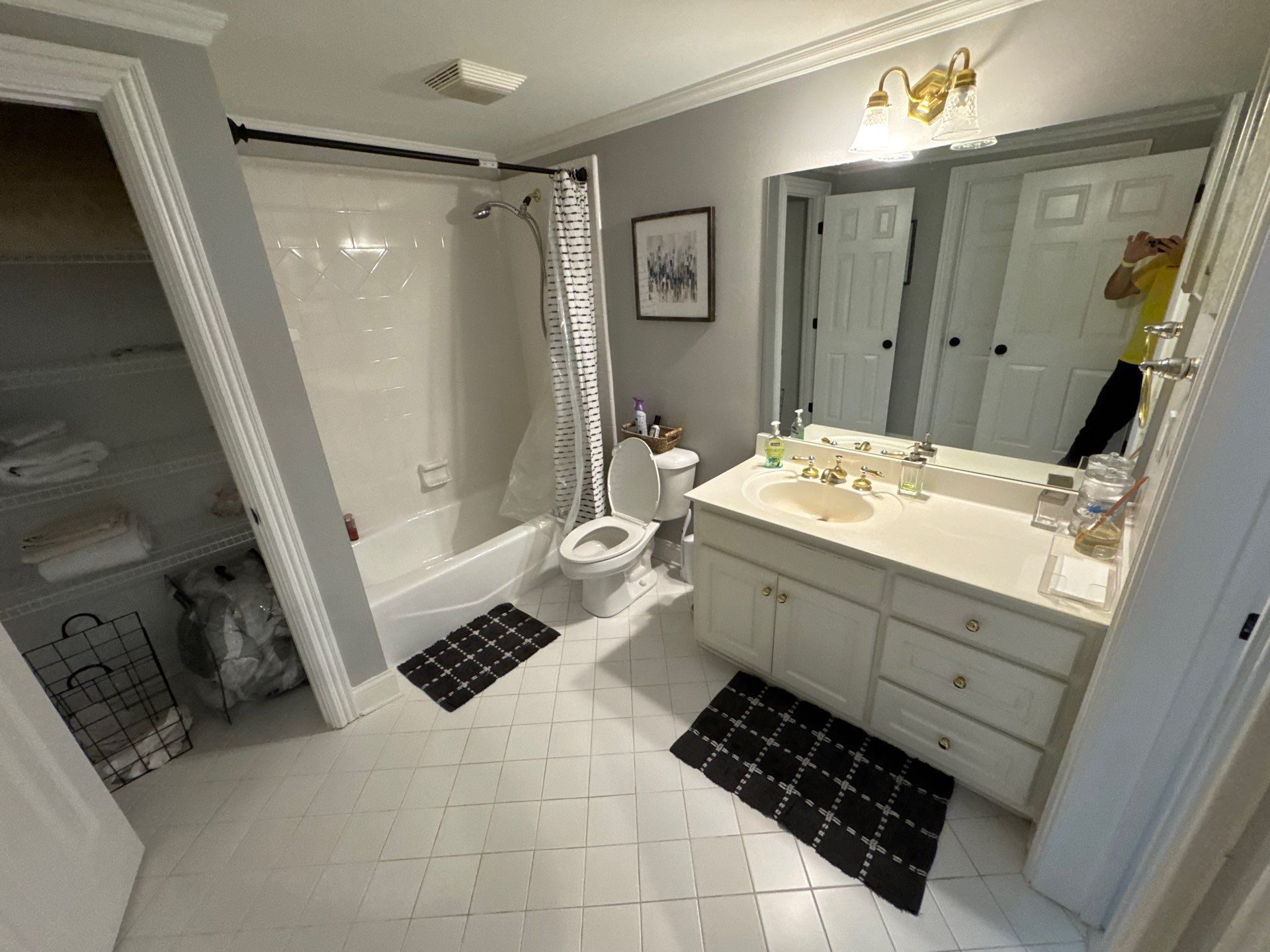 Basement bathroom renovation by Prudencio