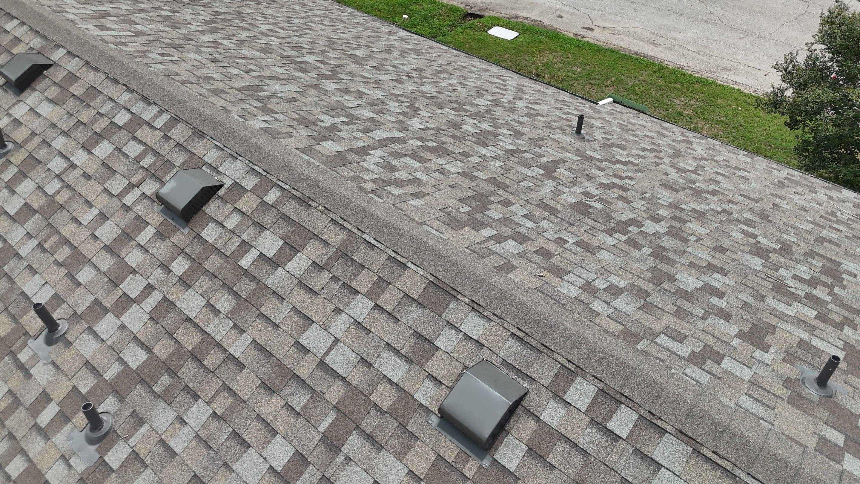 Driftwood - Owens Corning TruDefinition Duration by RoofsOnly.com