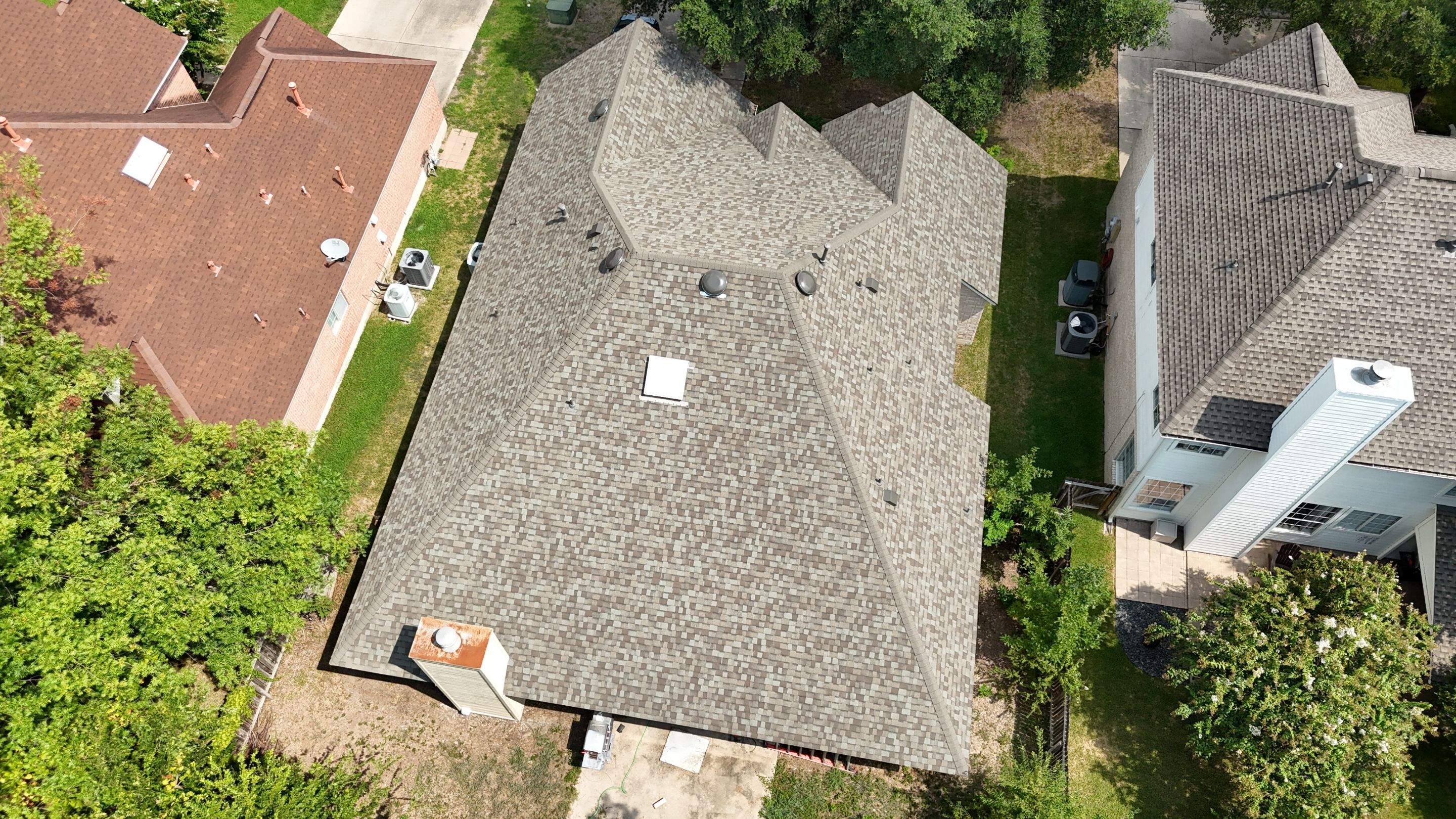 Driftwood - Owens Corning TruDefinition Duration by RoofsOnly.com